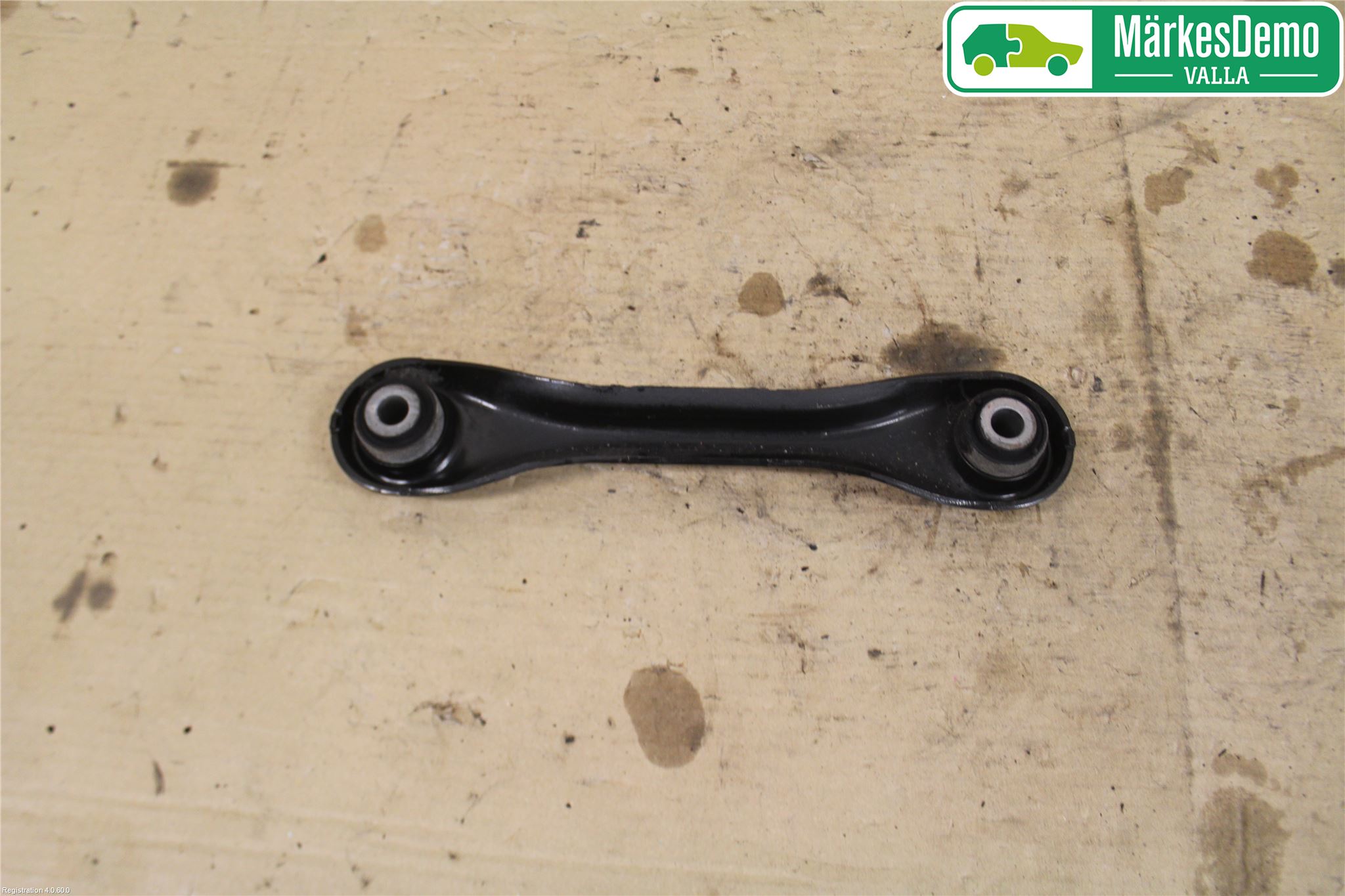 Volvo V40 12-19 Momentstag Bak