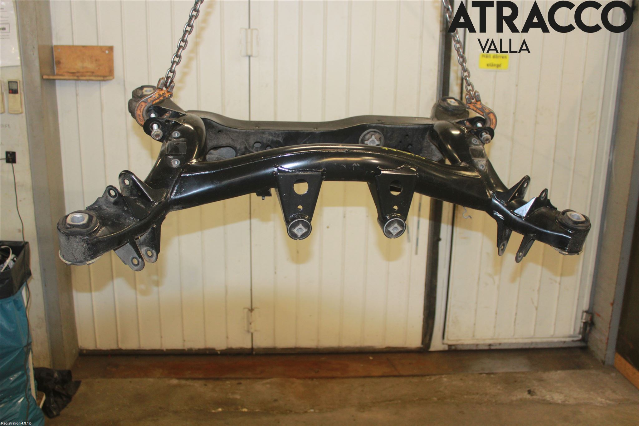 BMW 3 F30/F31/F80 12-19 Bakaxelbalk