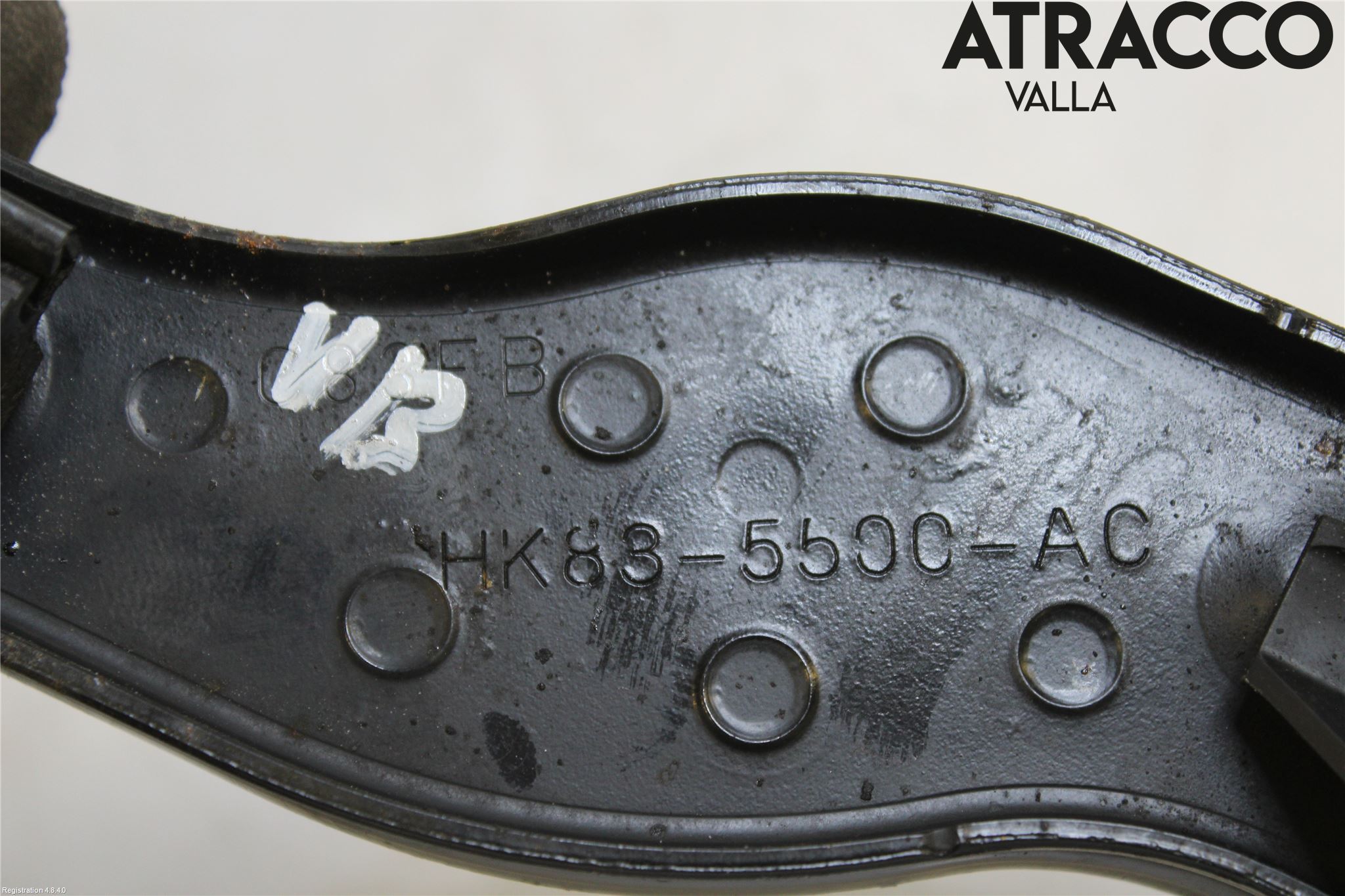 Jaguar F-PACE Bärarm Bak Övre Vänster