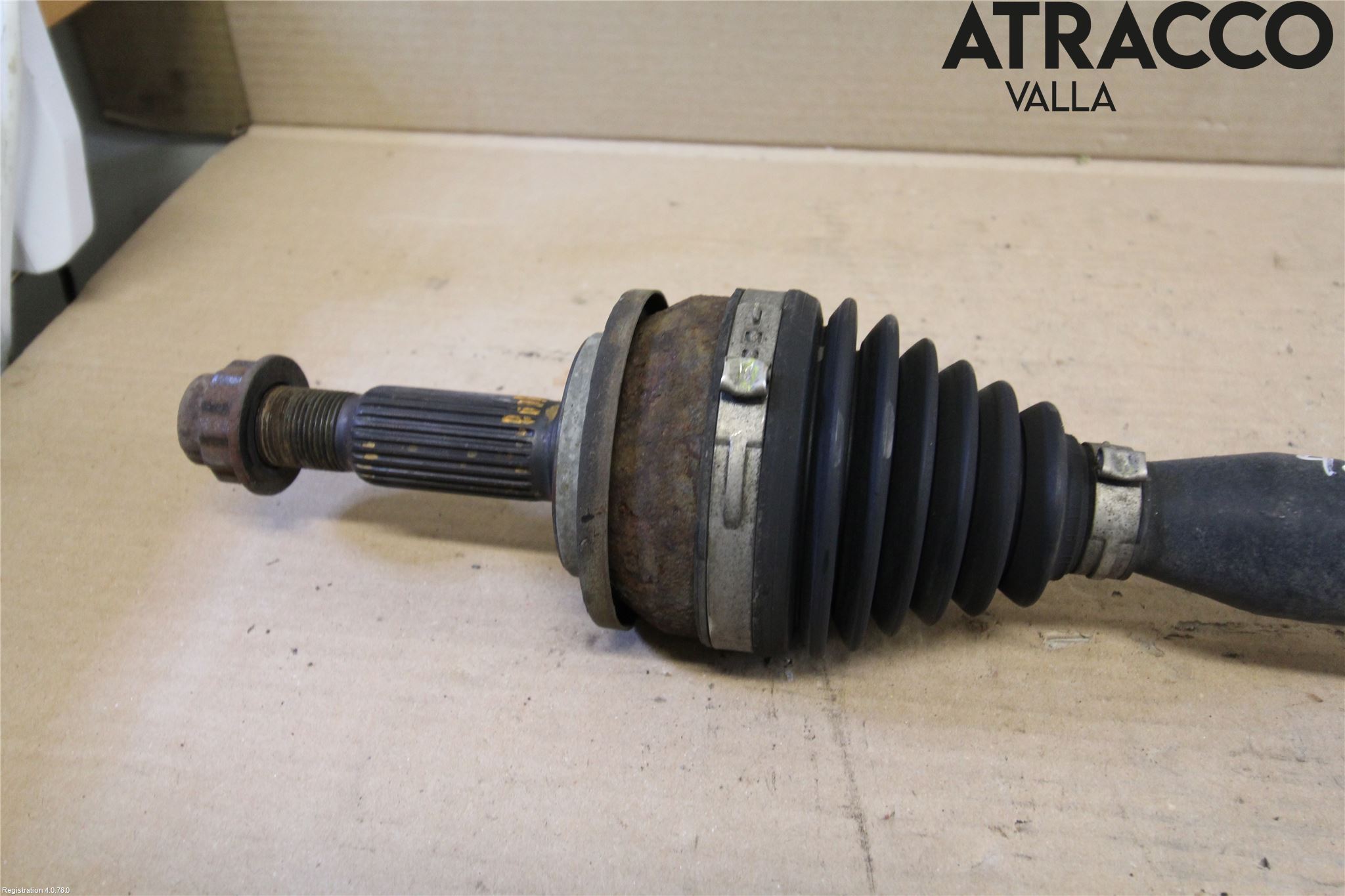 Toyota AURIS 10-12 Drivaxel Fram Höger