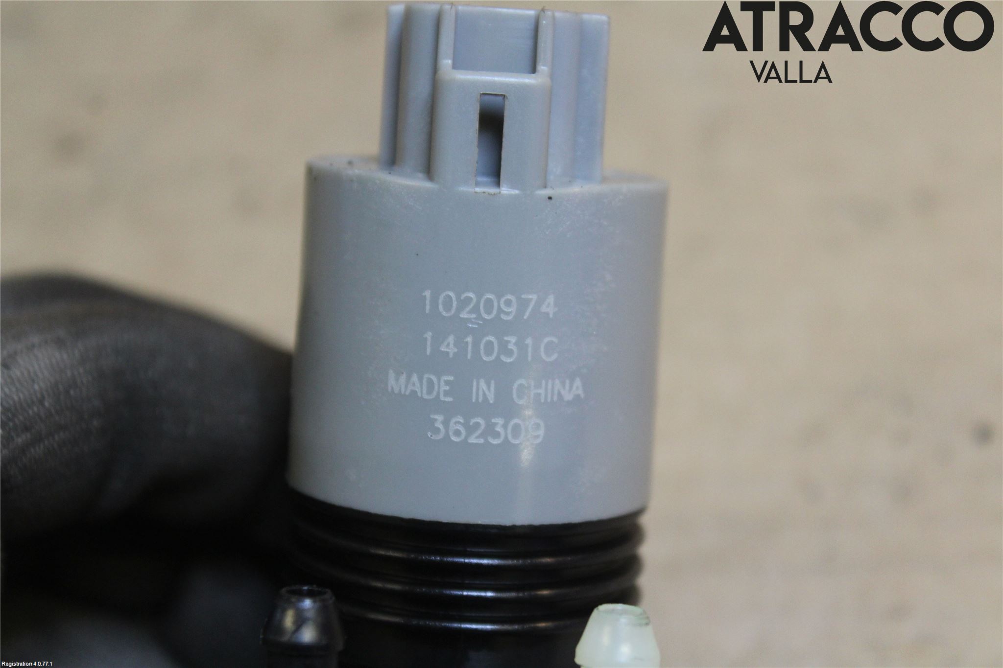 Toyota AURIS 13-19 Spolarpump Vindruta