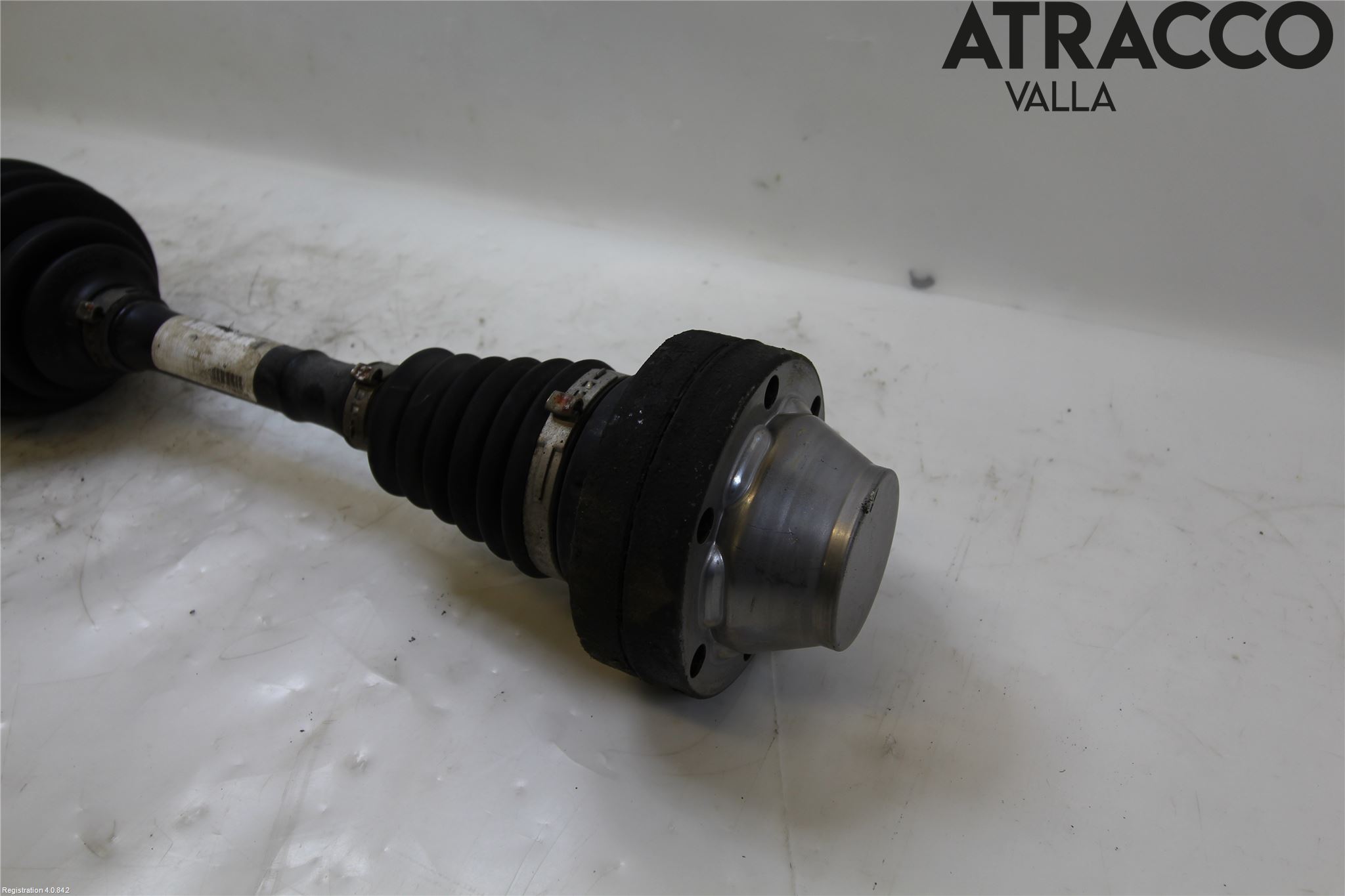 Porsche CAYENNE 03- Drivaxel Fram Höger