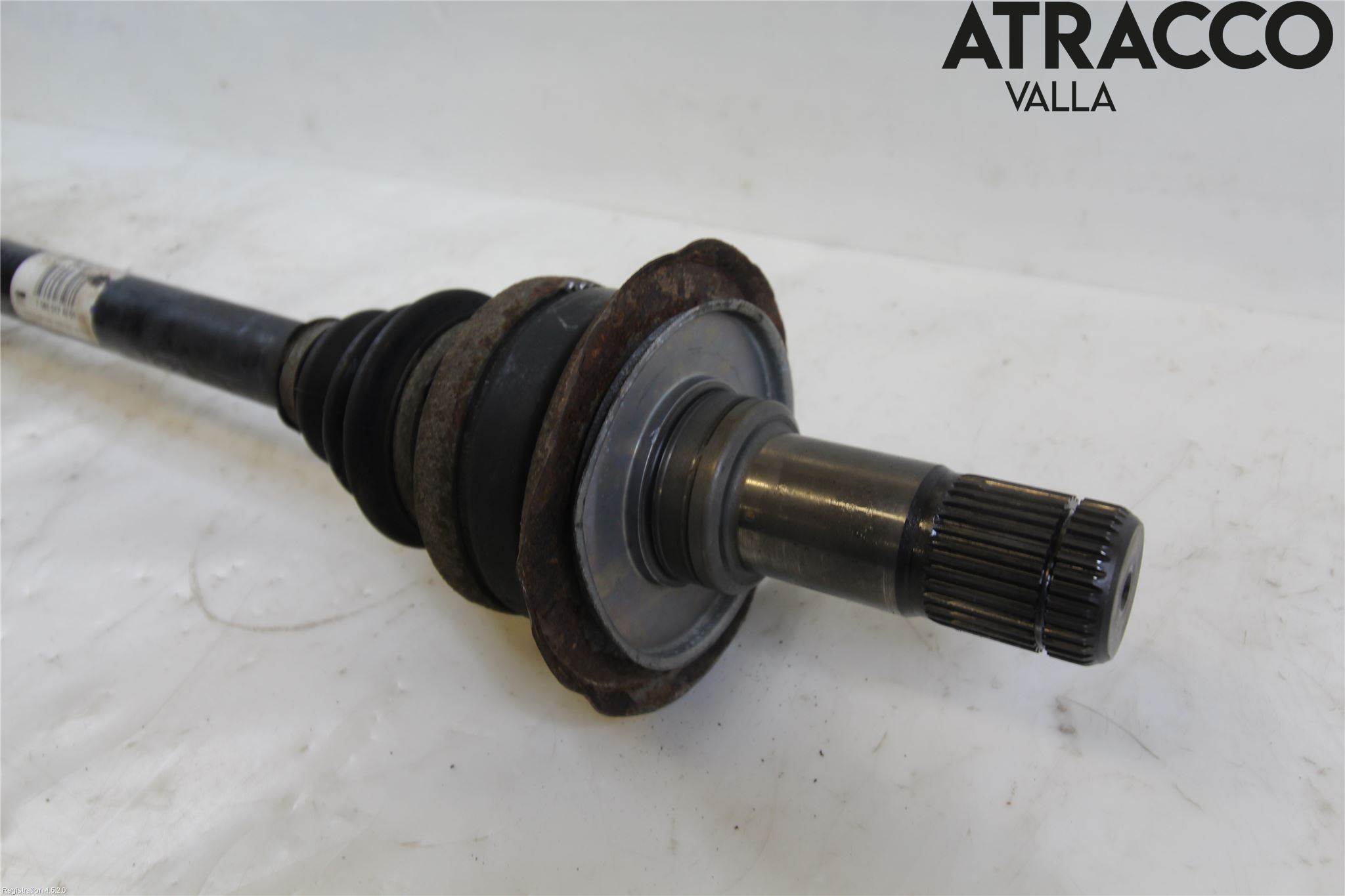 BMW 5 F10/F11/F18 09-17 Drivaxel Bak Vänster
