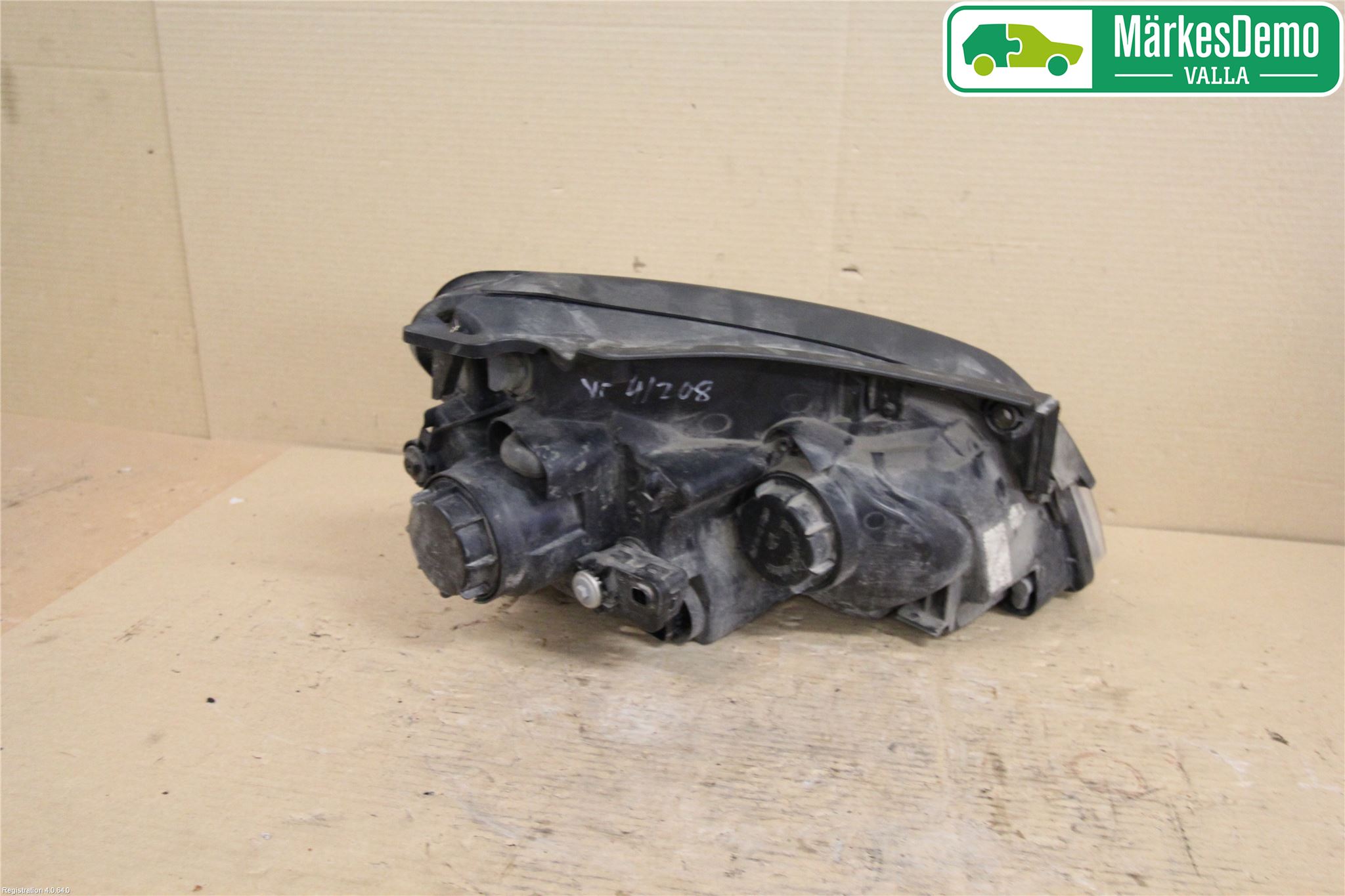 Kia CARENS II 07-12 Strålkastare Vänster