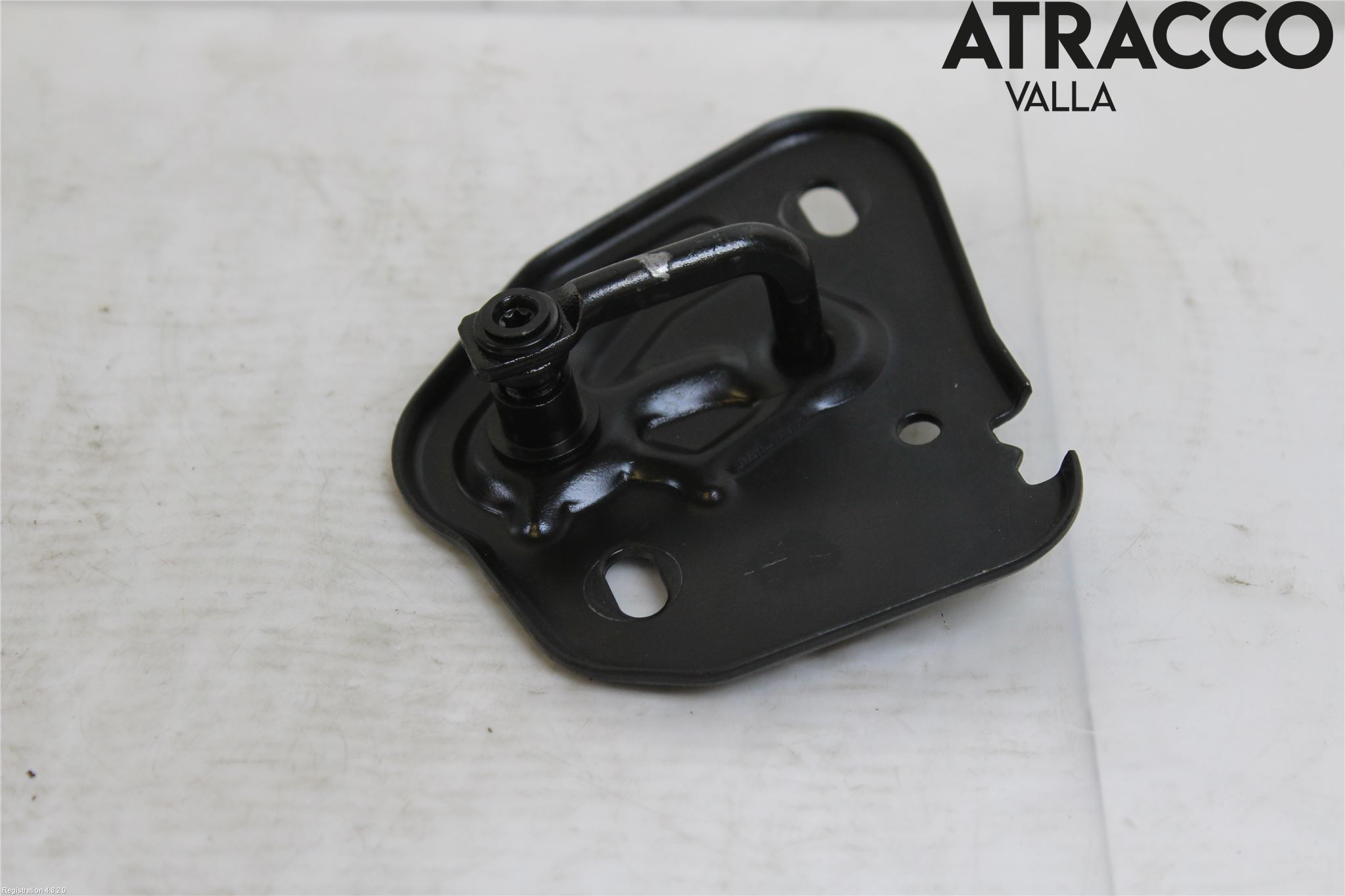 Audi A6 ALLROAD 12-18 Huvlås