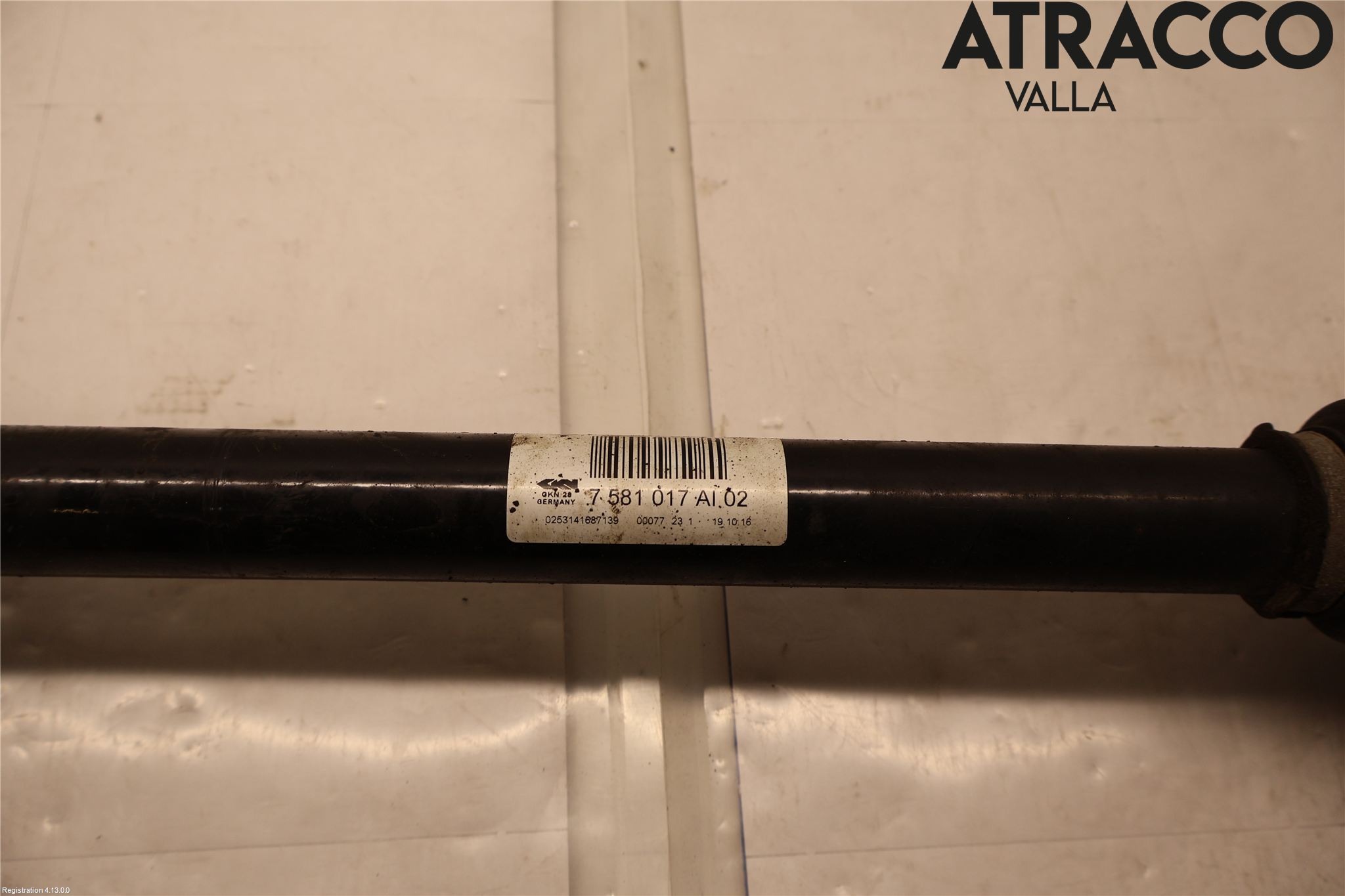 BMW 5 F10/F11/F18 09-17 Drivaxel Bak Vänster