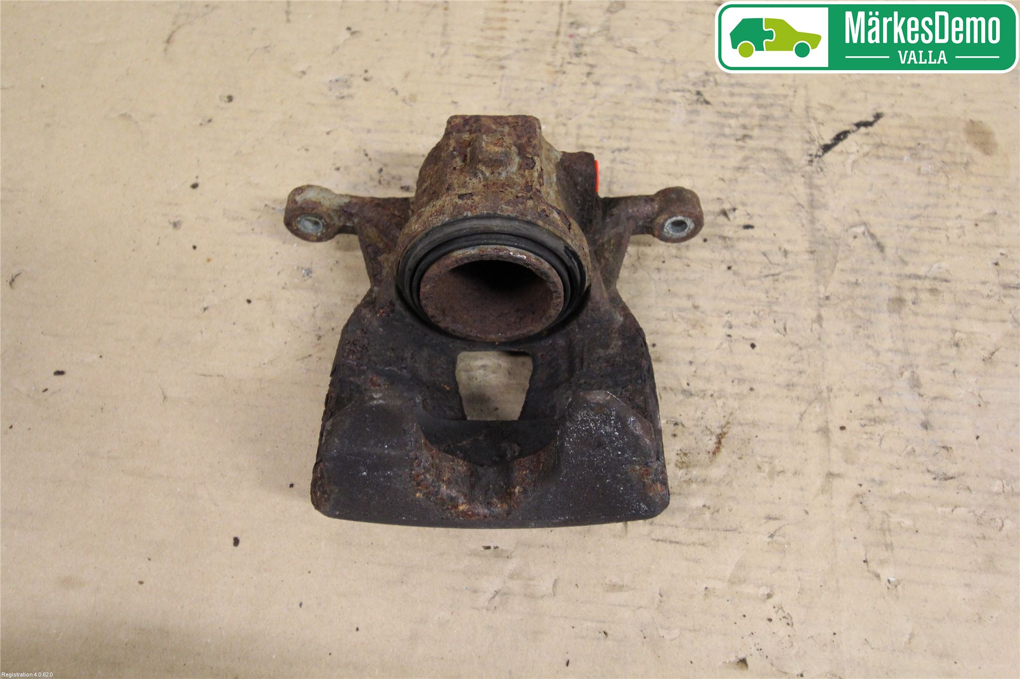 Mini COUNTRYMAN R60 11-16 Bromsok Fram Höger