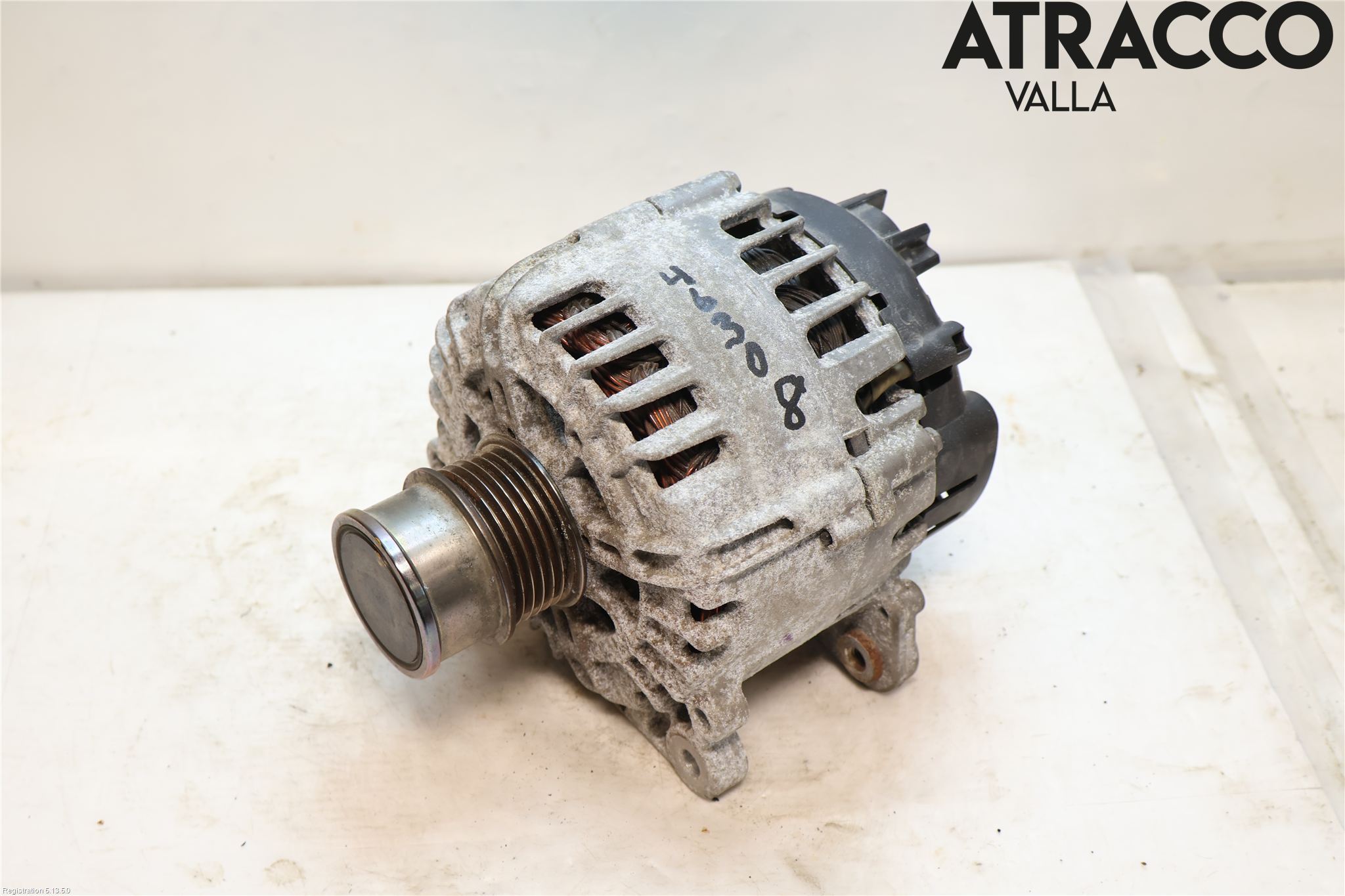 Volkswagen VW TOURAN 16- Generator