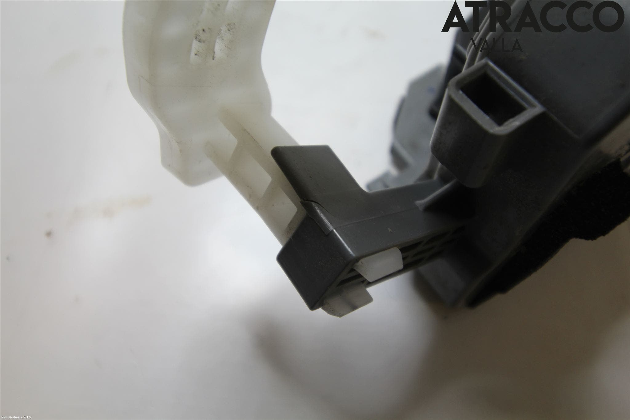 Kia SORENTO 15-20 Låskista-Dörrlås