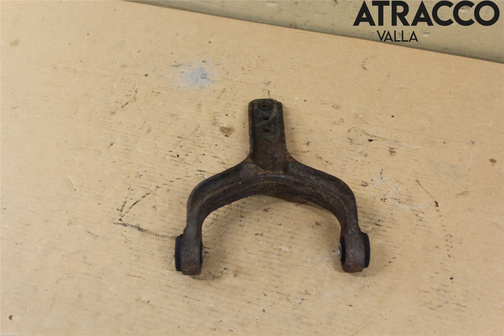 Alfa SPIDER Bärarm Bak Övre Höger