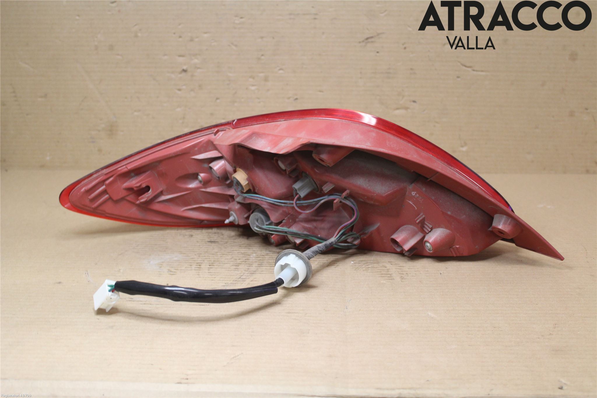 Mazda 2 (DE) 08-15 Bakljus Höger