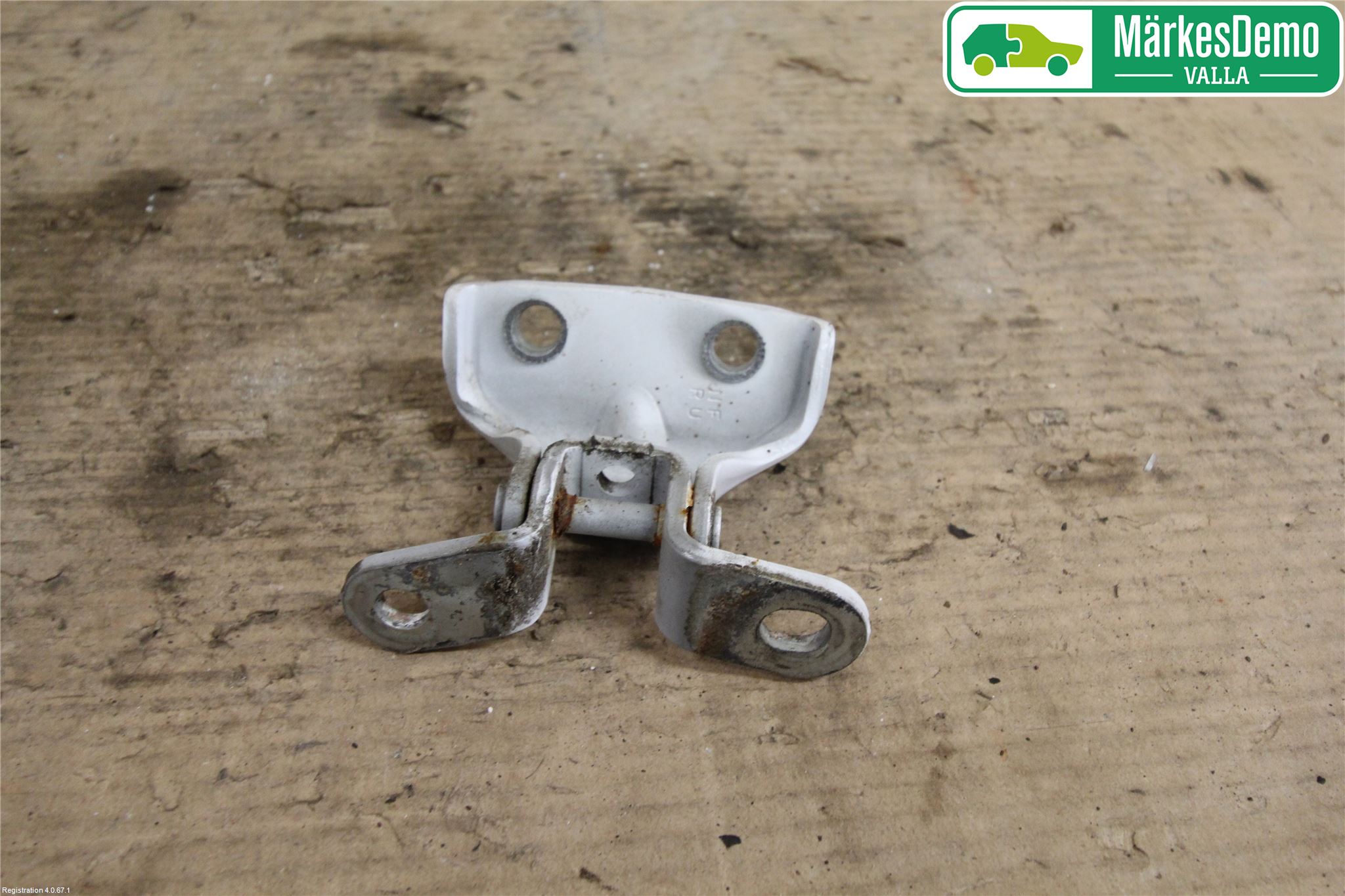 Kia CEED 12-18 Dörrgångjärn