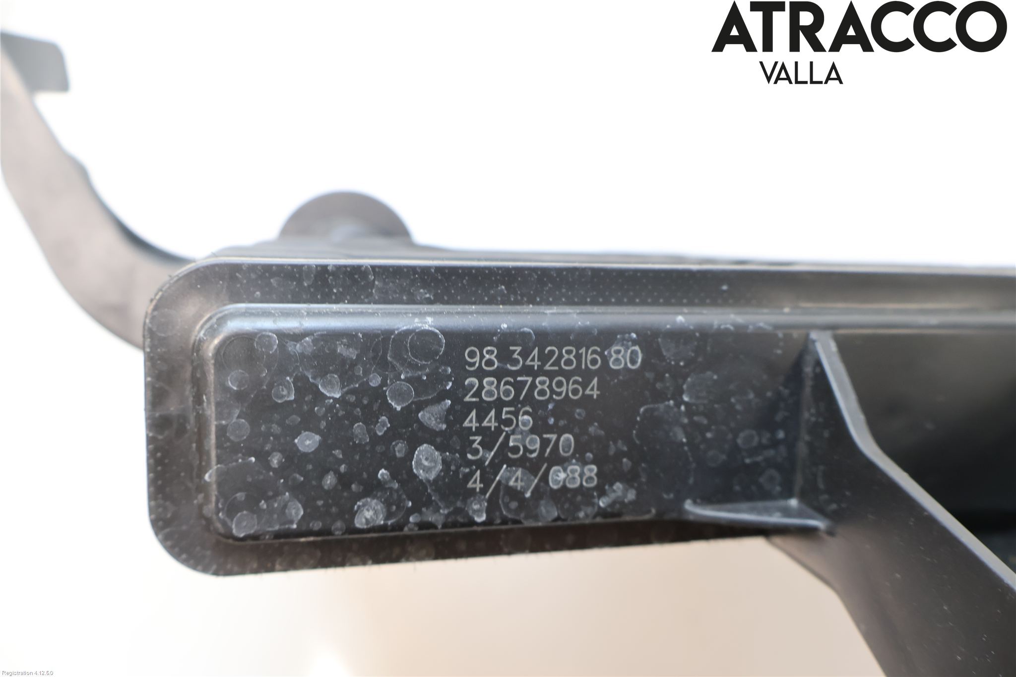 Opel ASTRA L 22- Bränsle Kolkanister