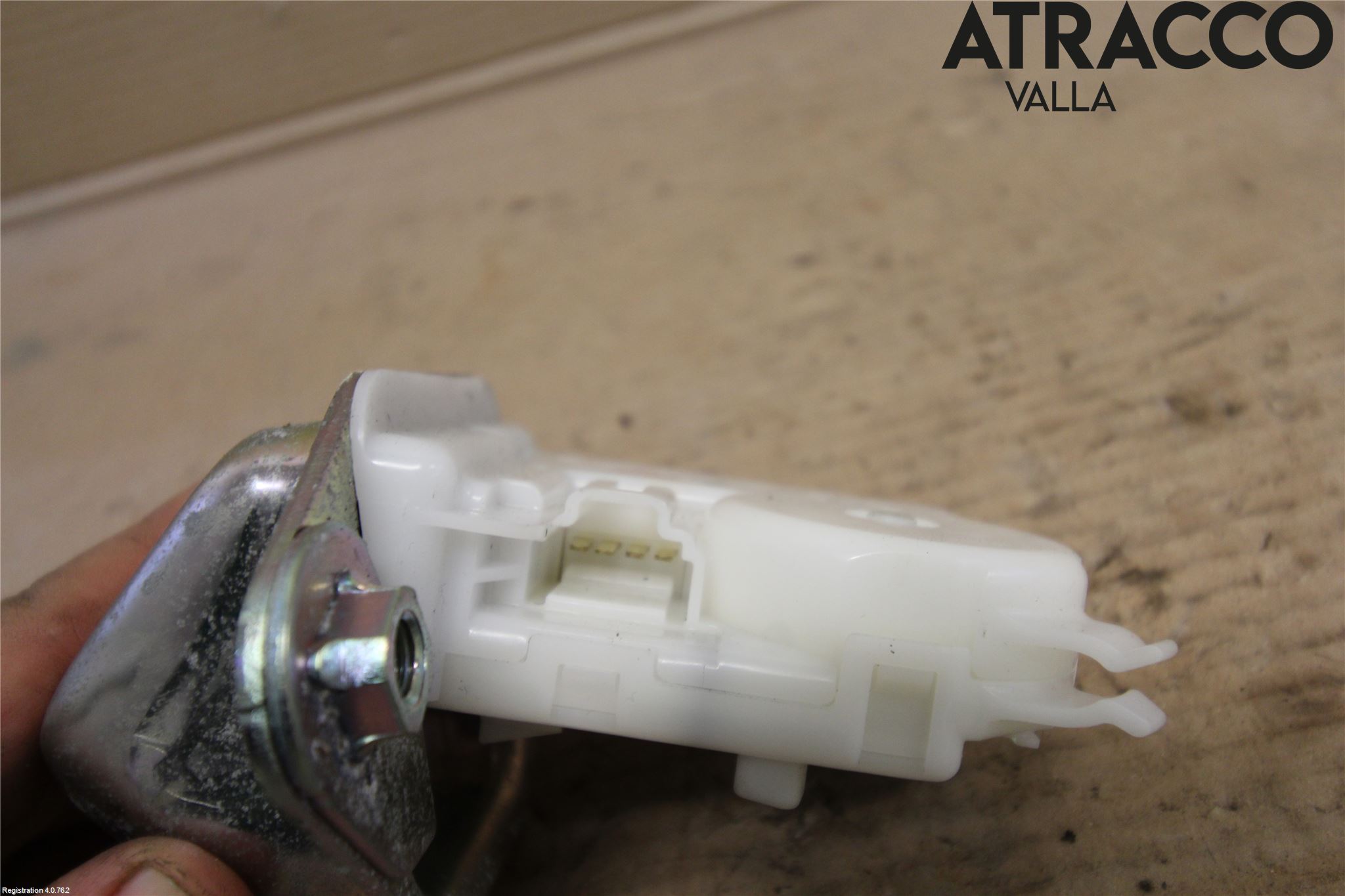 Subaru LEGACY 10-14 Låskista Baklucka