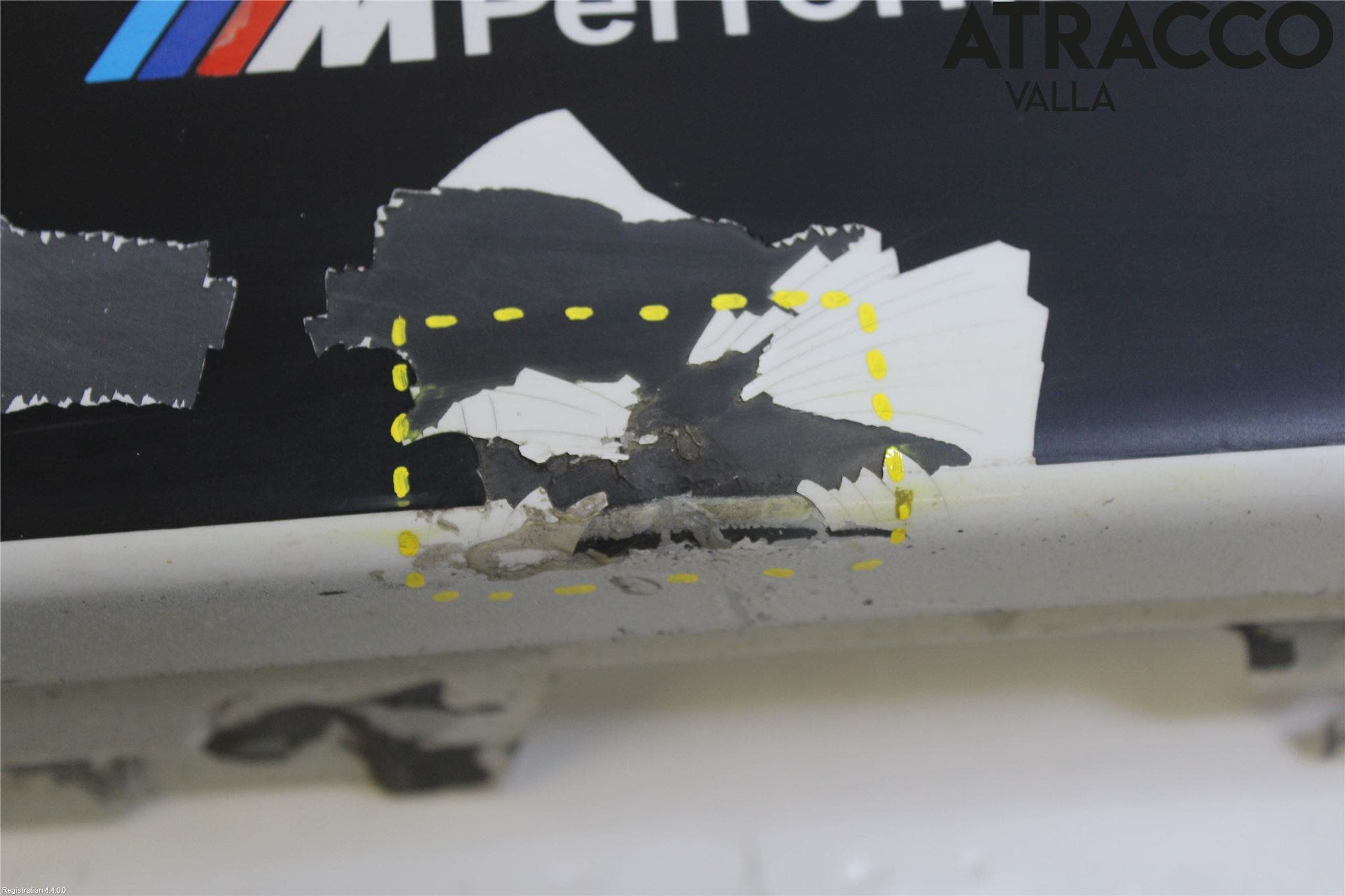 BMW 5 F10/F11/F18 09-17 Sidokjol Vä