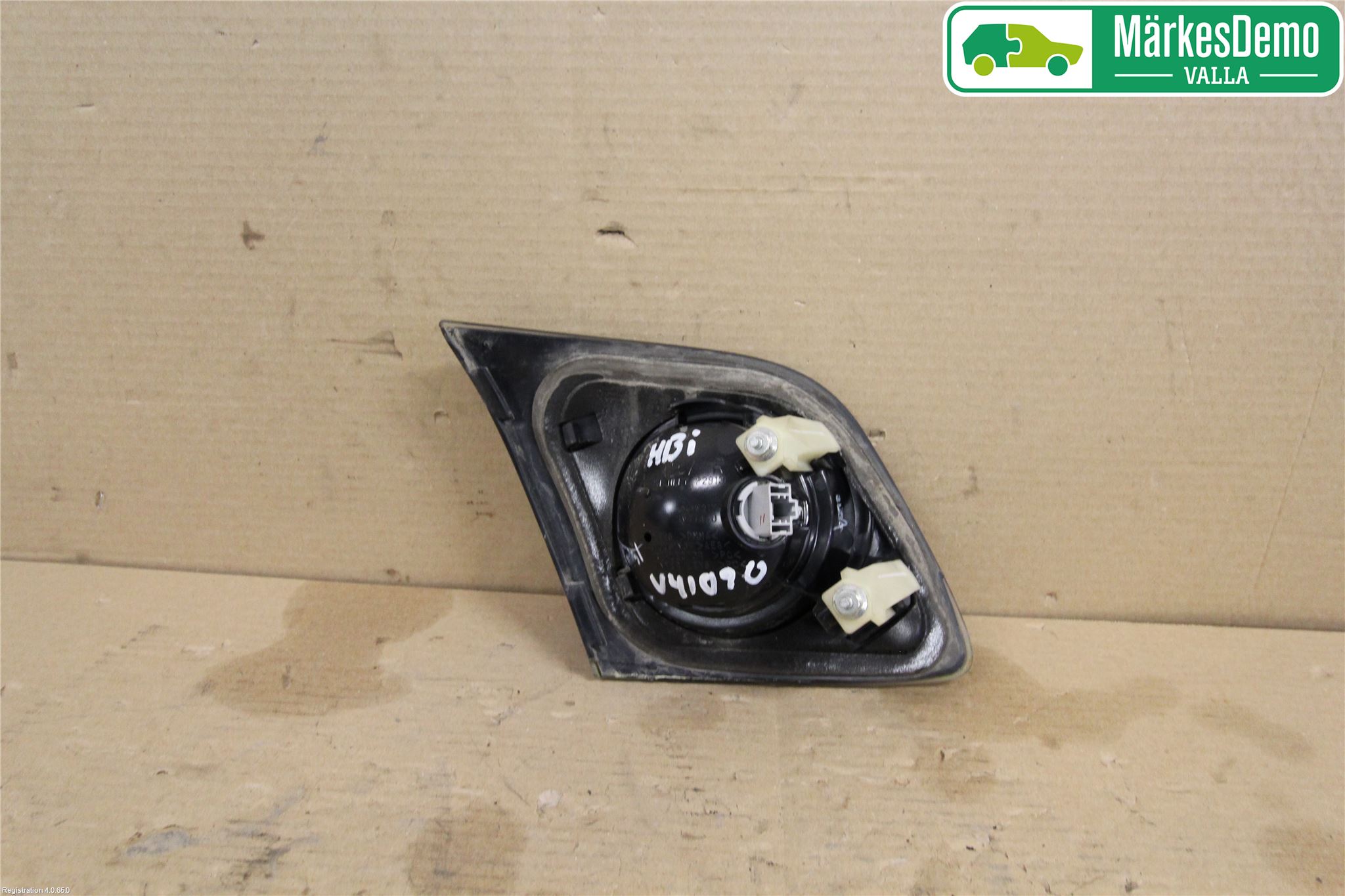 Mazda 3 I 07-08 Bakljus Lucka Hö