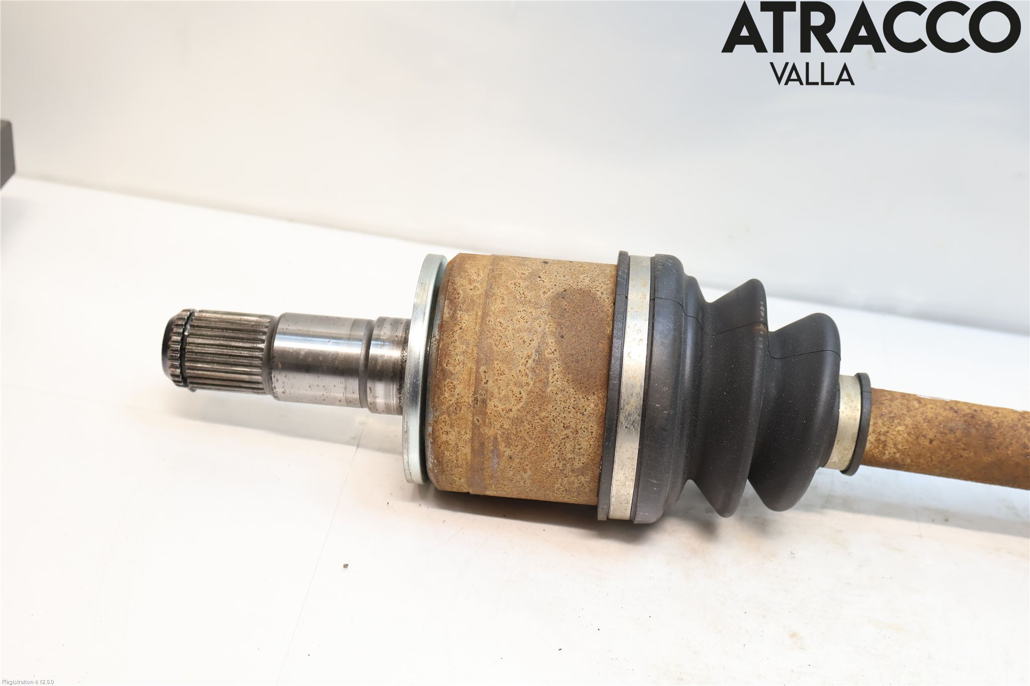 Mitsubishi L200 06-15 Drivaxel Fram Vänster