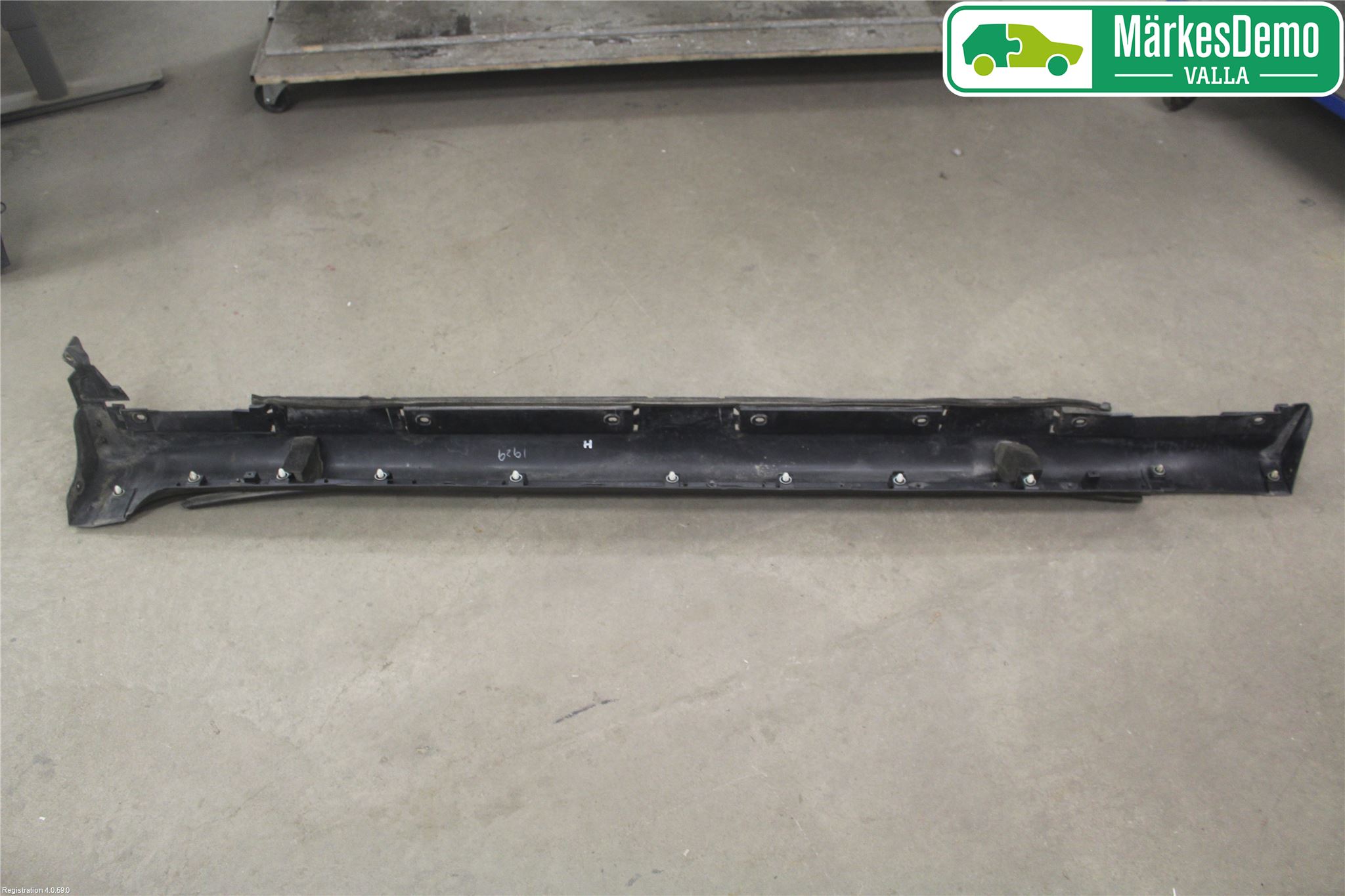 Lexus IS 220d/250/350 06-13 Sidokjol Hö