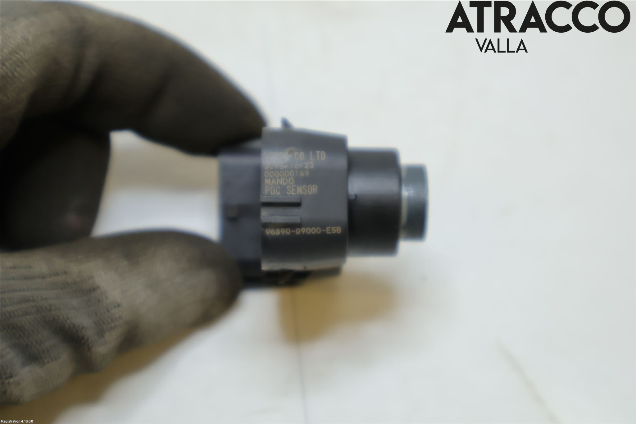 Kia SPORTAGE (QL) 16-21 Parkeringshjälp Frontsensor