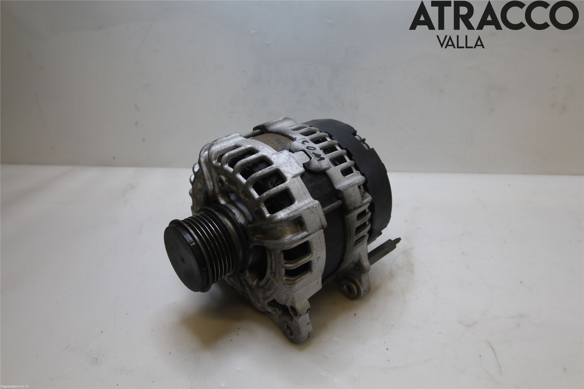 Volkswagen VW GOLF VI 09-13 Generator