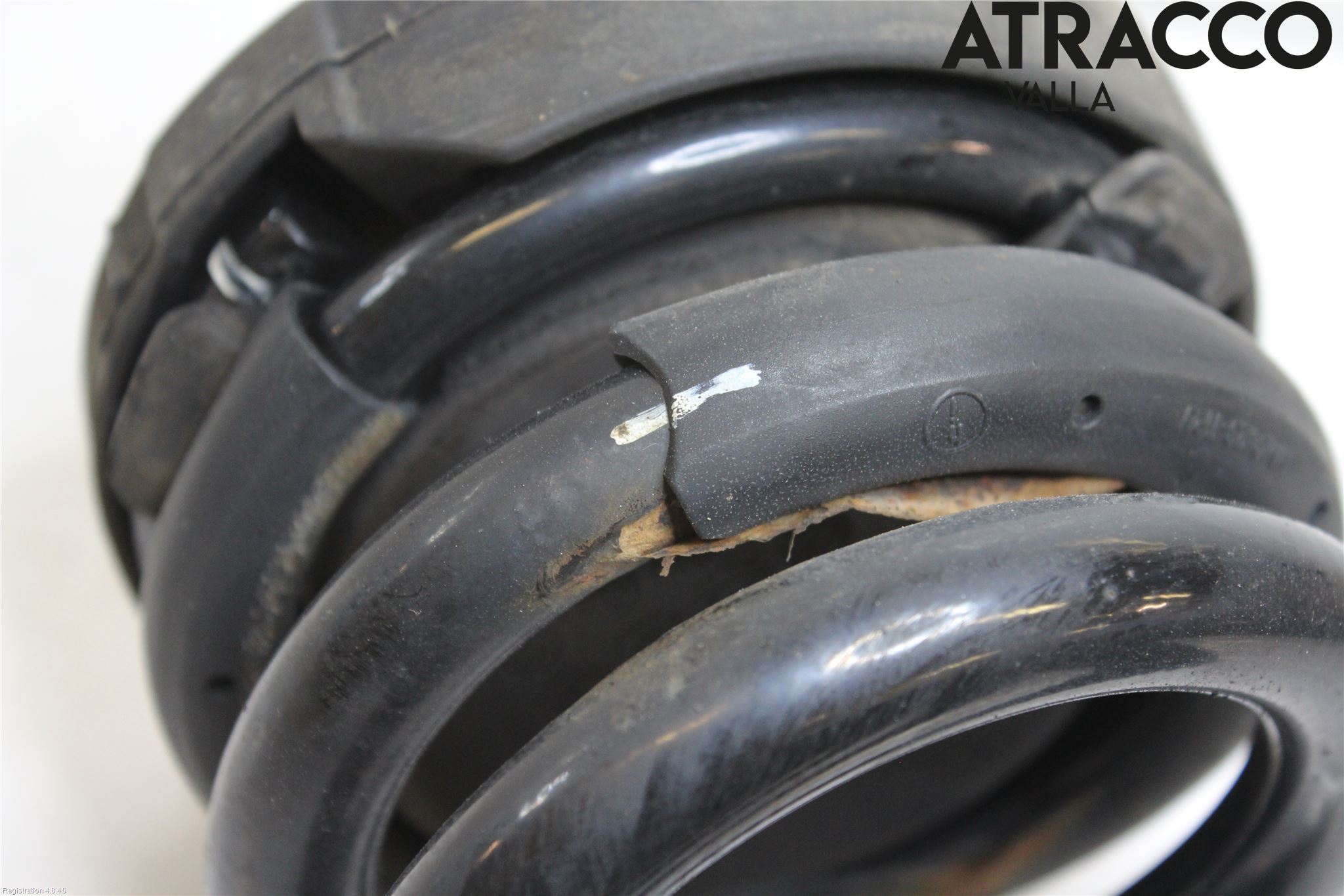 Jaguar F-PACE Fjäder Bak