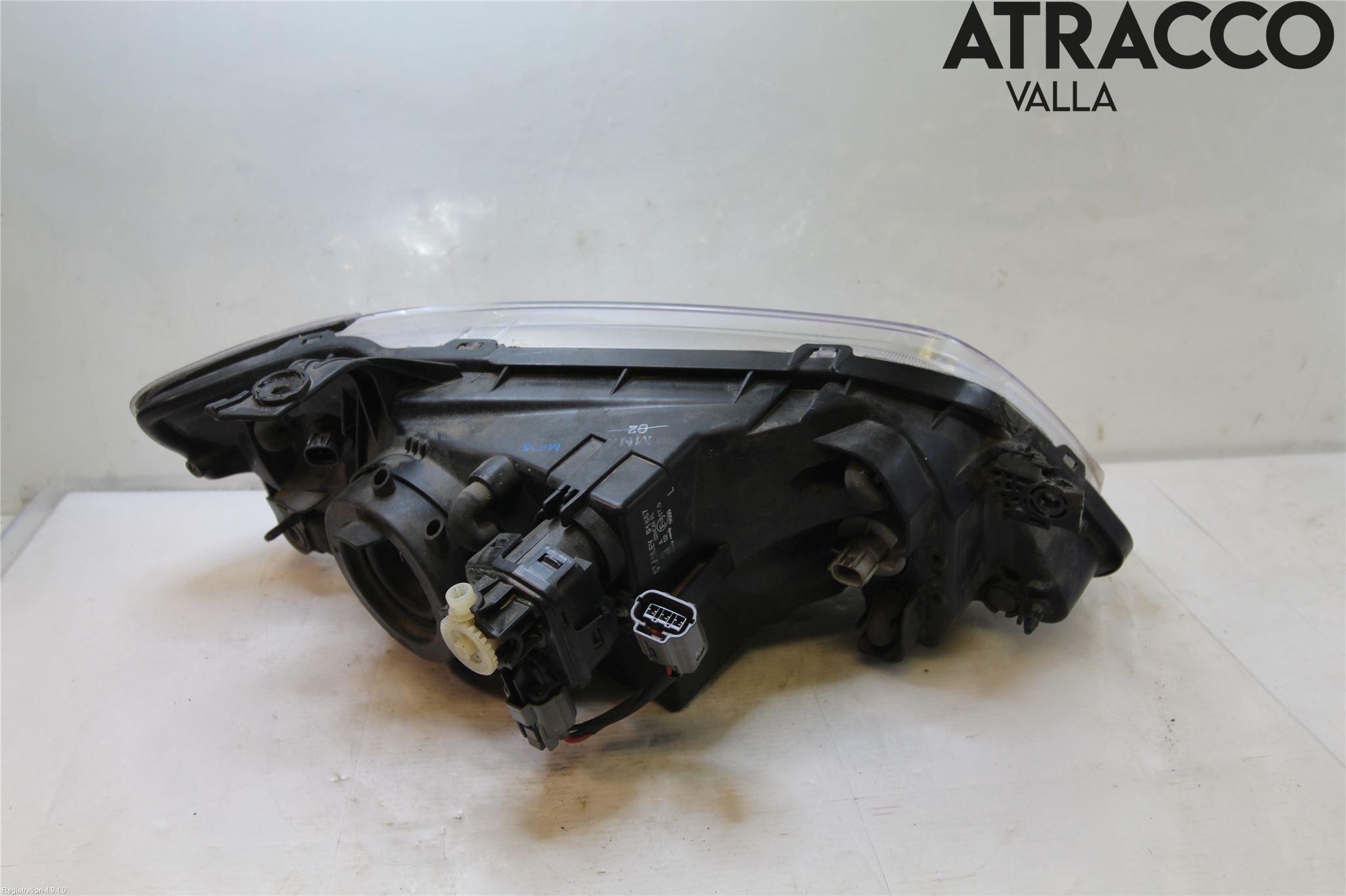 Mazda 323 99-03 Strålkastare Vänster