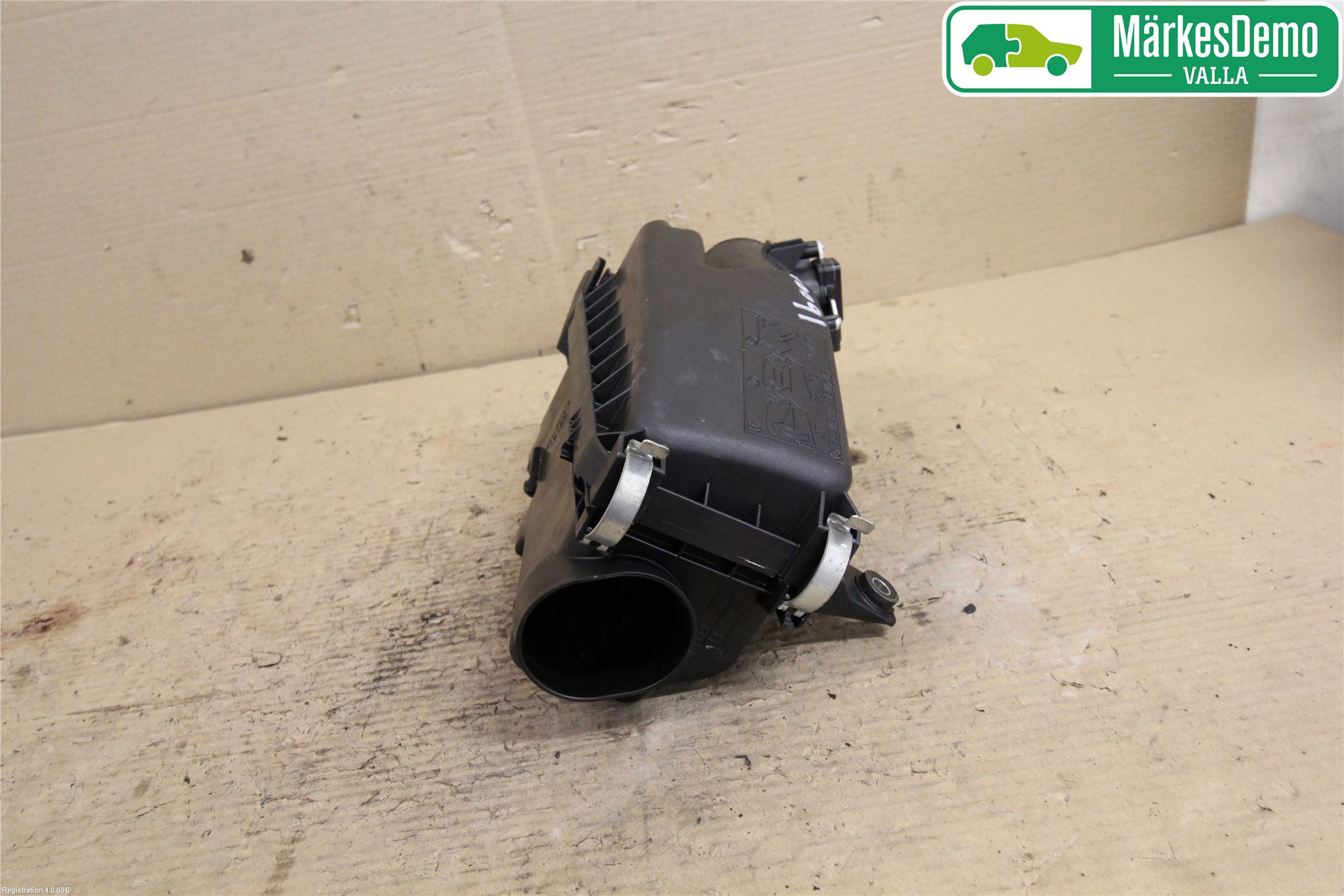 Toyota VERSO-S 11-16 Luftrenare