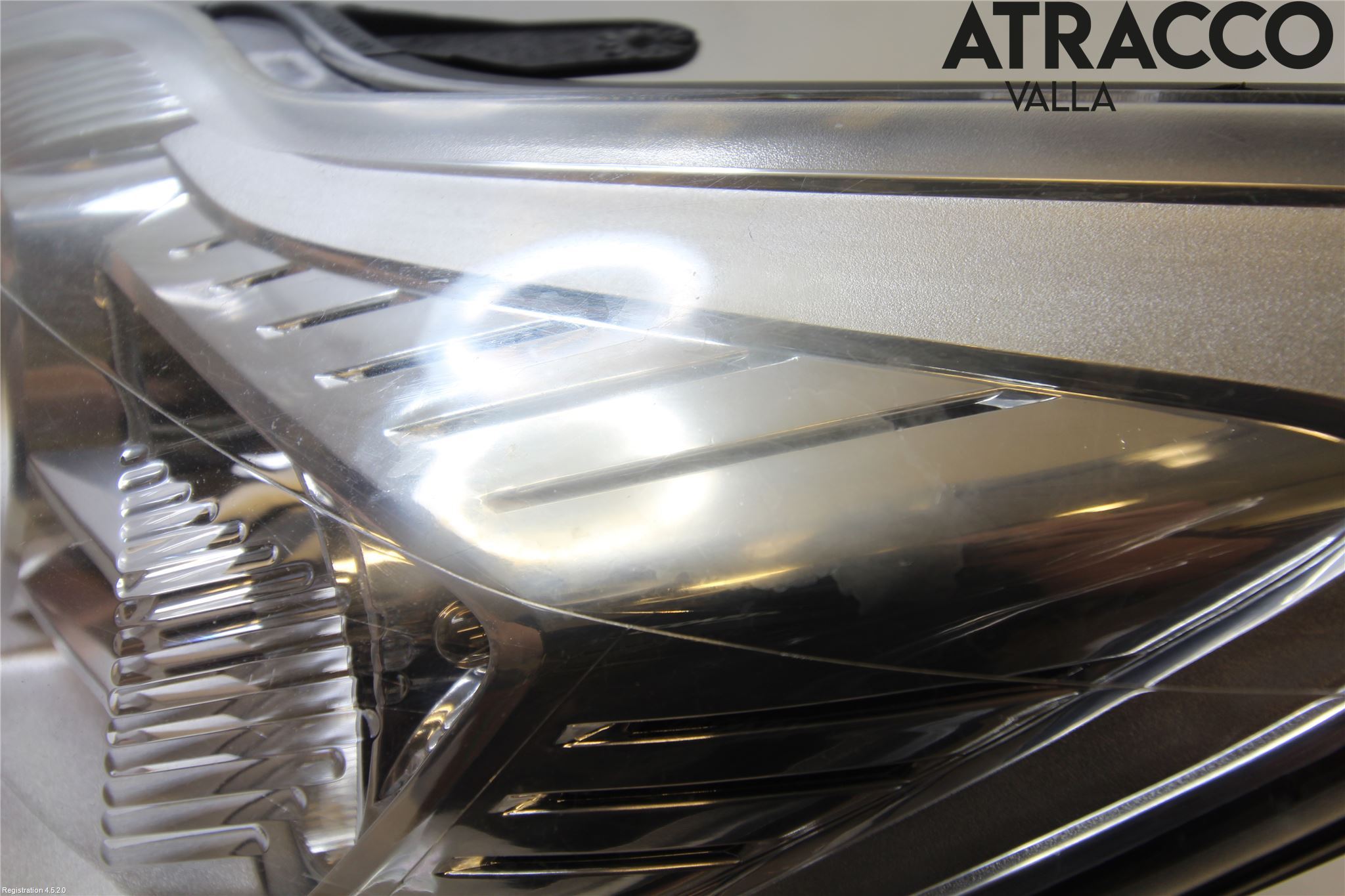 Ford FOCUS 08-11 Strålkastare Vänster