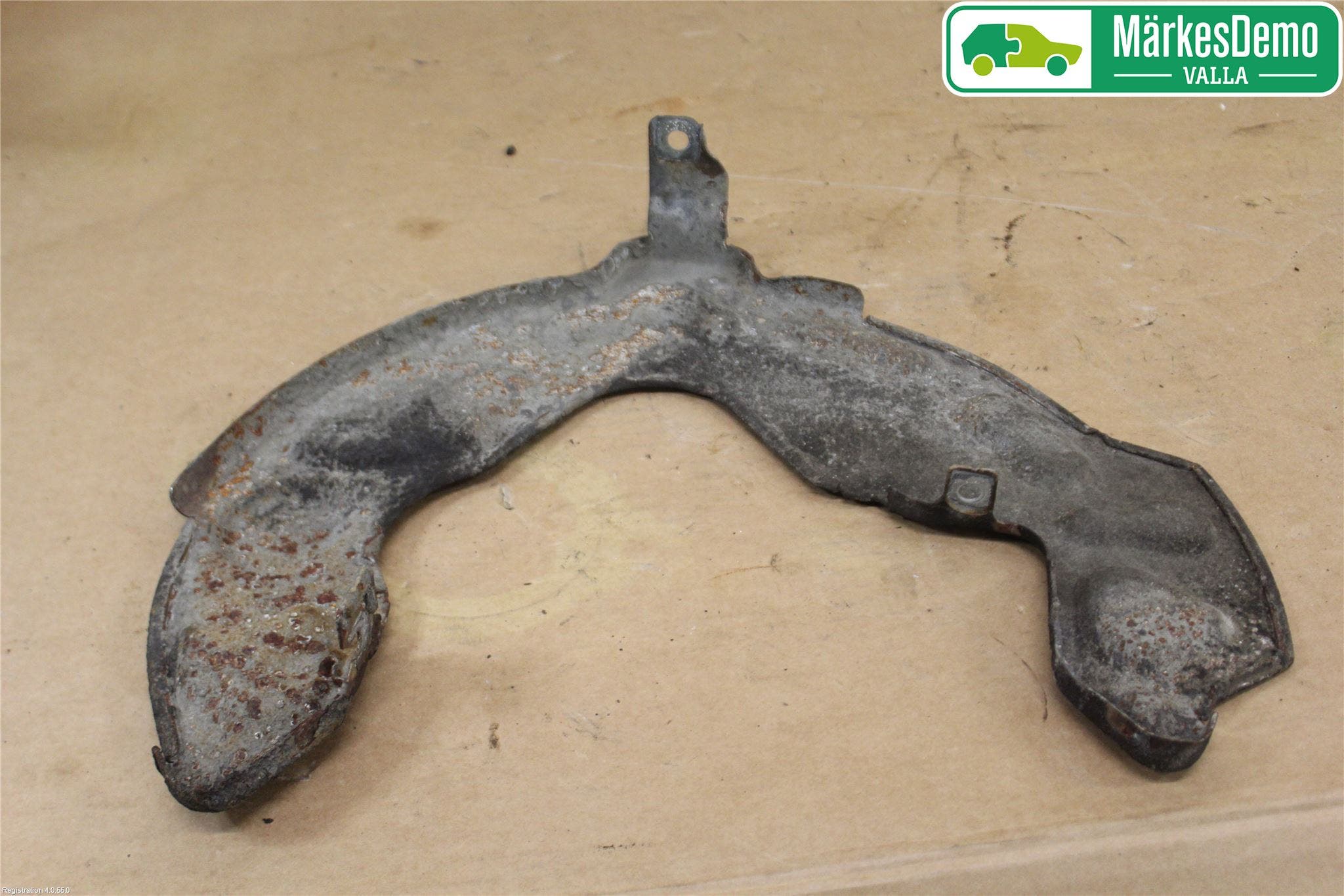 Peugeot 508 11-18 Bromssköld Fram