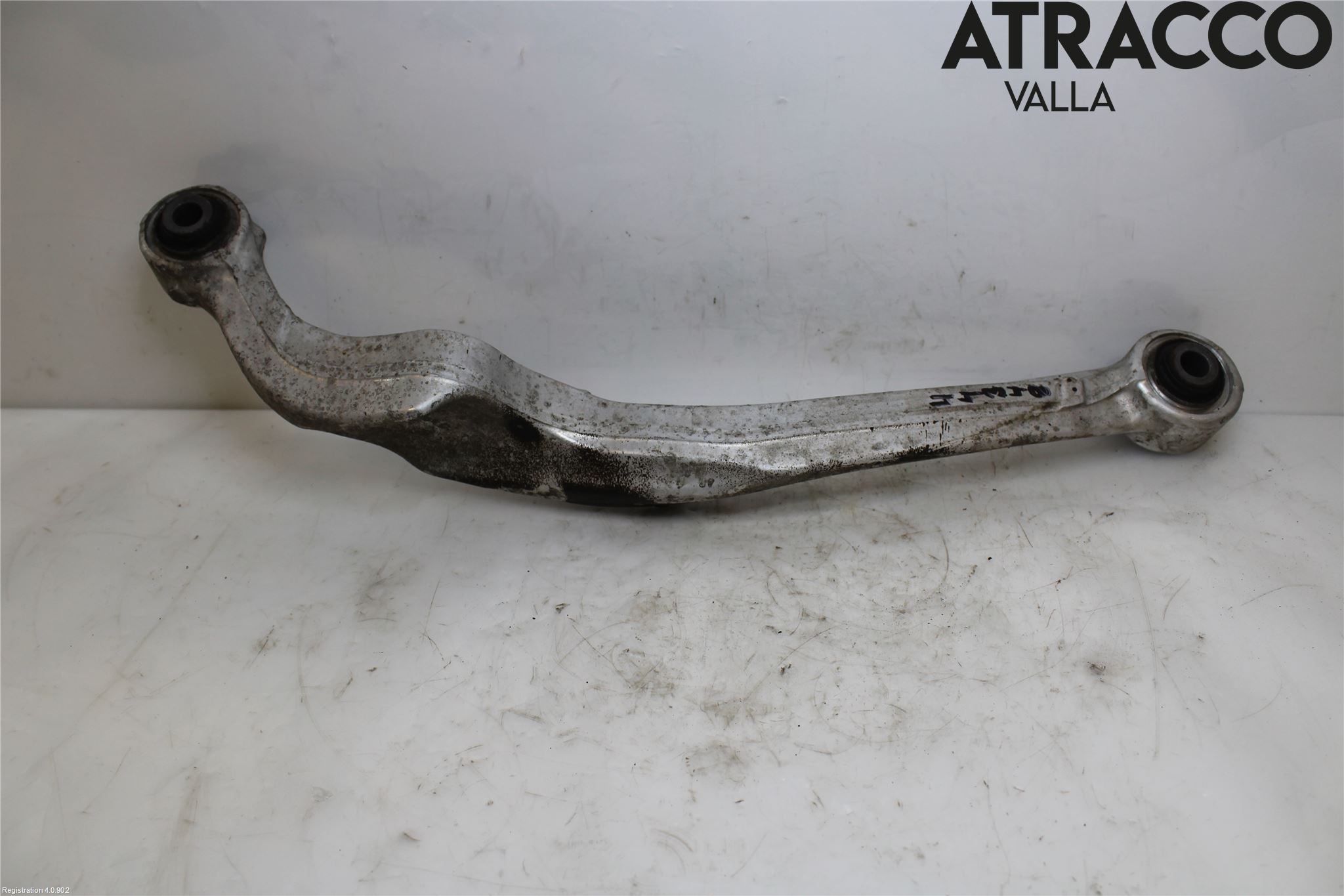 Nissan X-TRAIL 14-21 Bärarm Bak Vänster