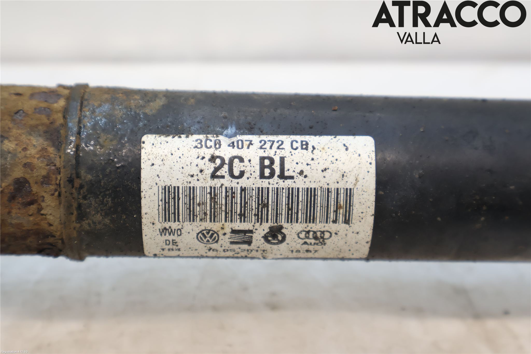 Volkswagen VW PASSAT 11-14 Drivaxel Fram Höger
