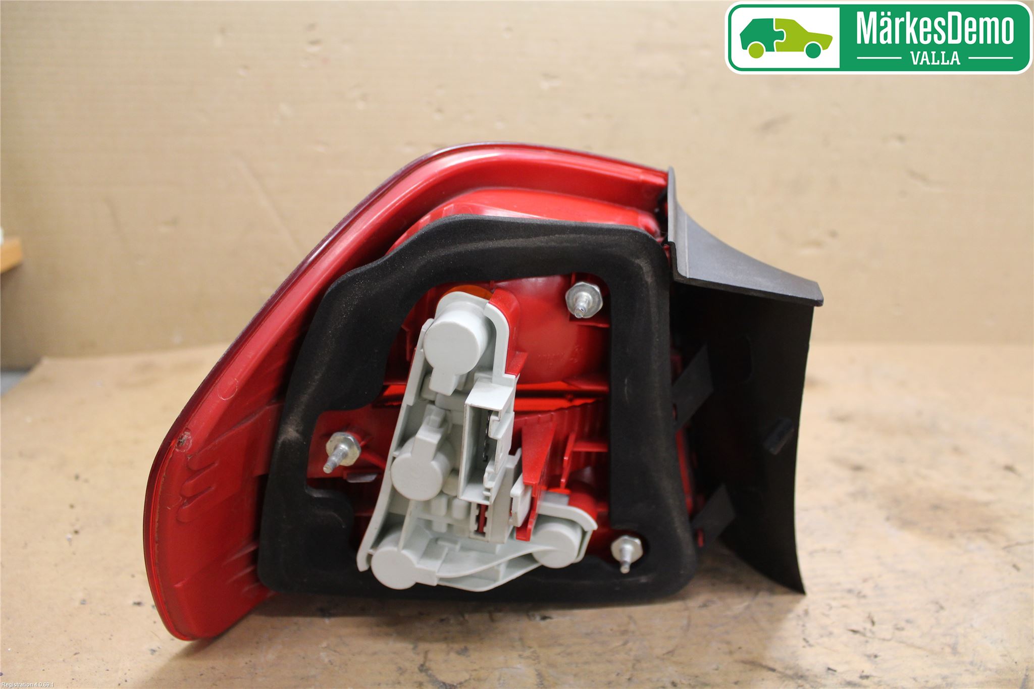 BMW 3 E90/91 SED/TOU 05-12 Bakljus Höger