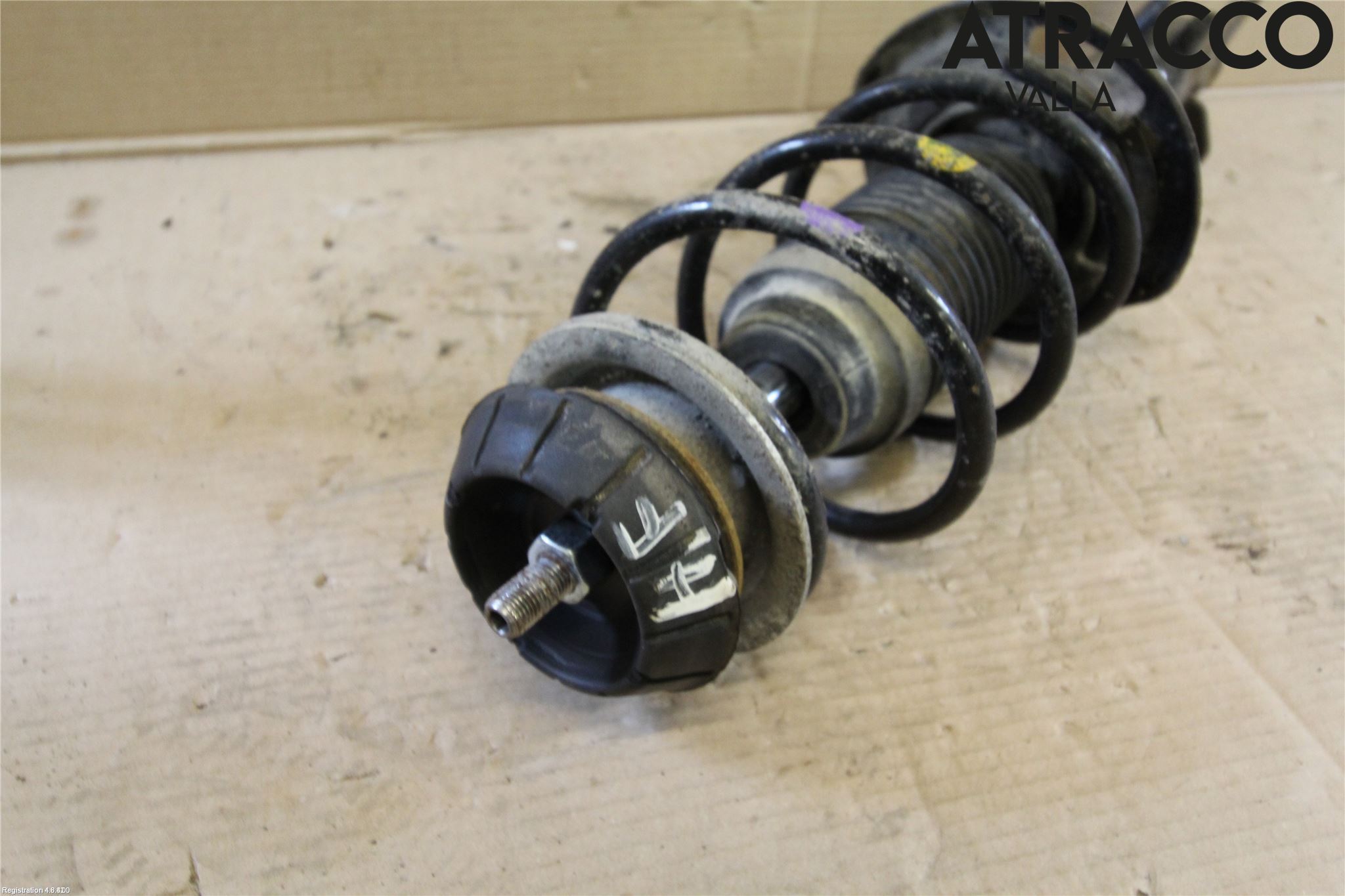 Suzuki SWIFT 17-24 Fjäderben Fram Höger