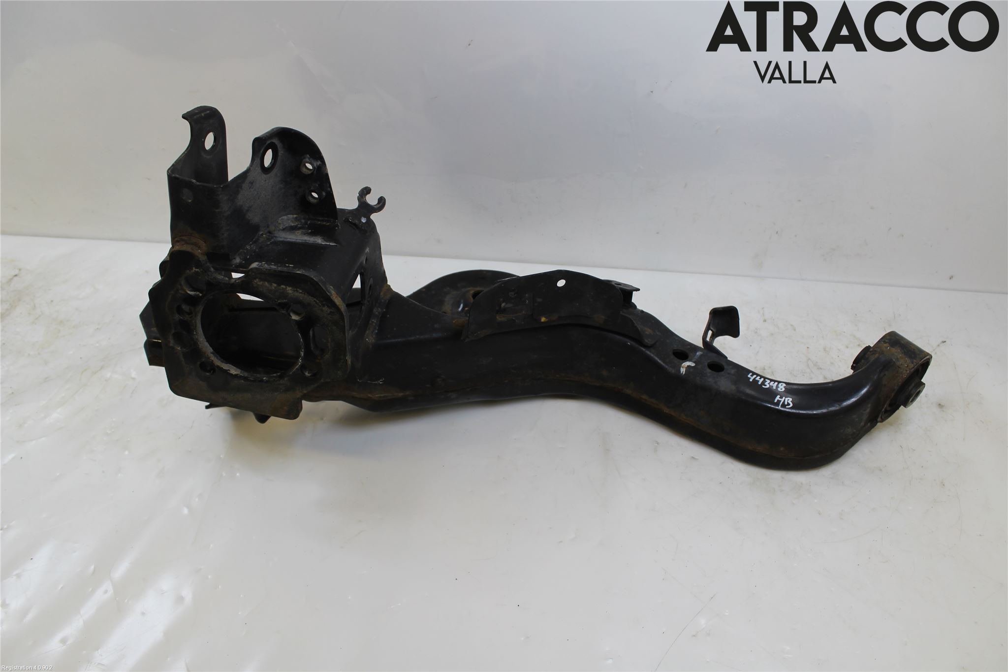 Nissan X-TRAIL 14-21 Bärarm Bak Höger