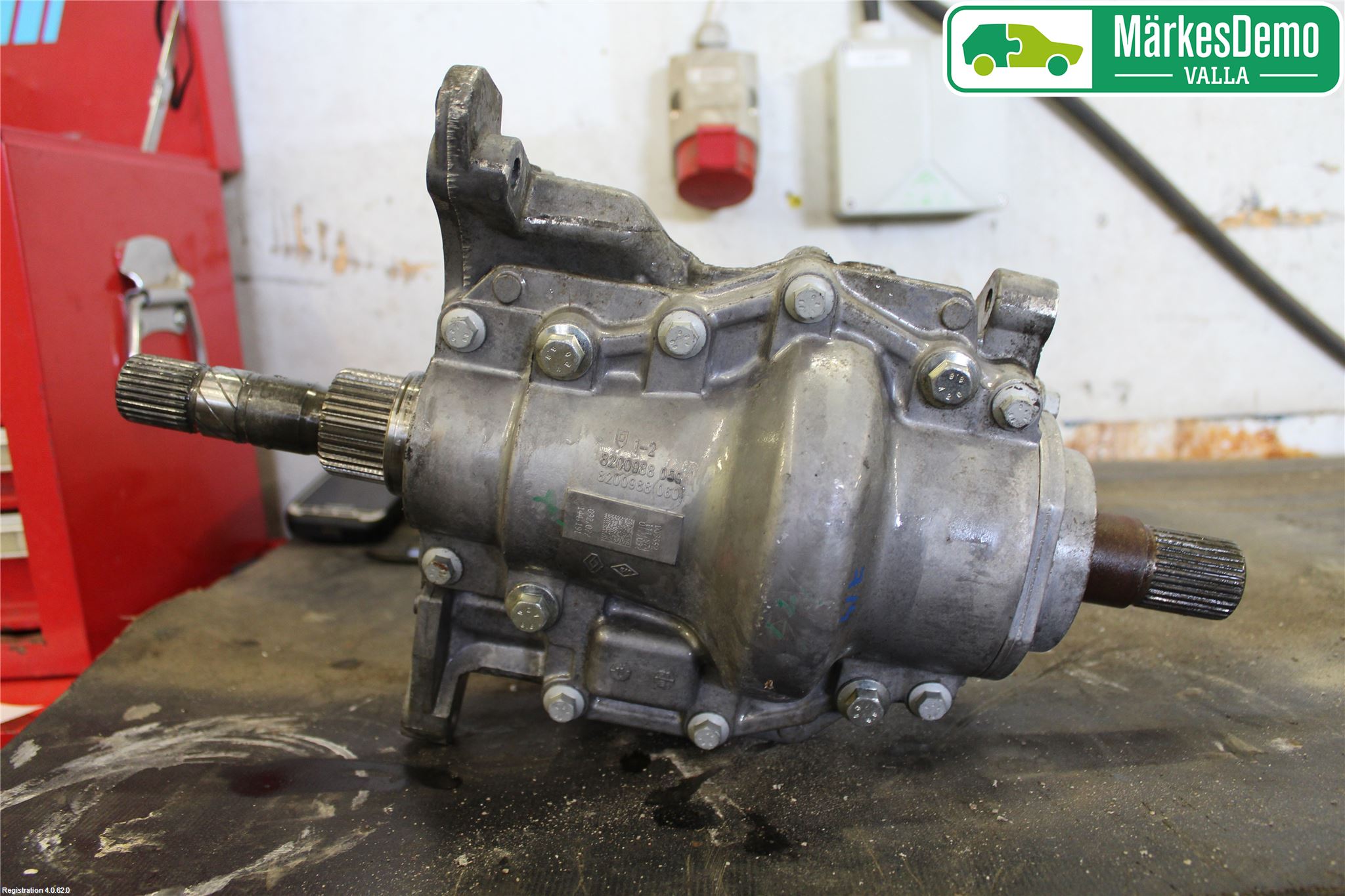 Dacia DUSTER 10-17 Växel Fördelningslåda