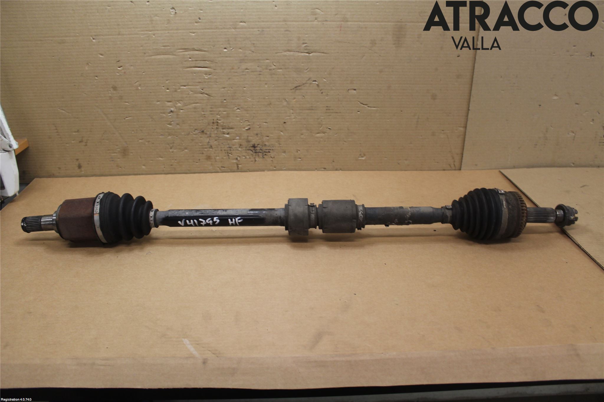 Kia CEED 06-12 Drivaxel Fram Höger
