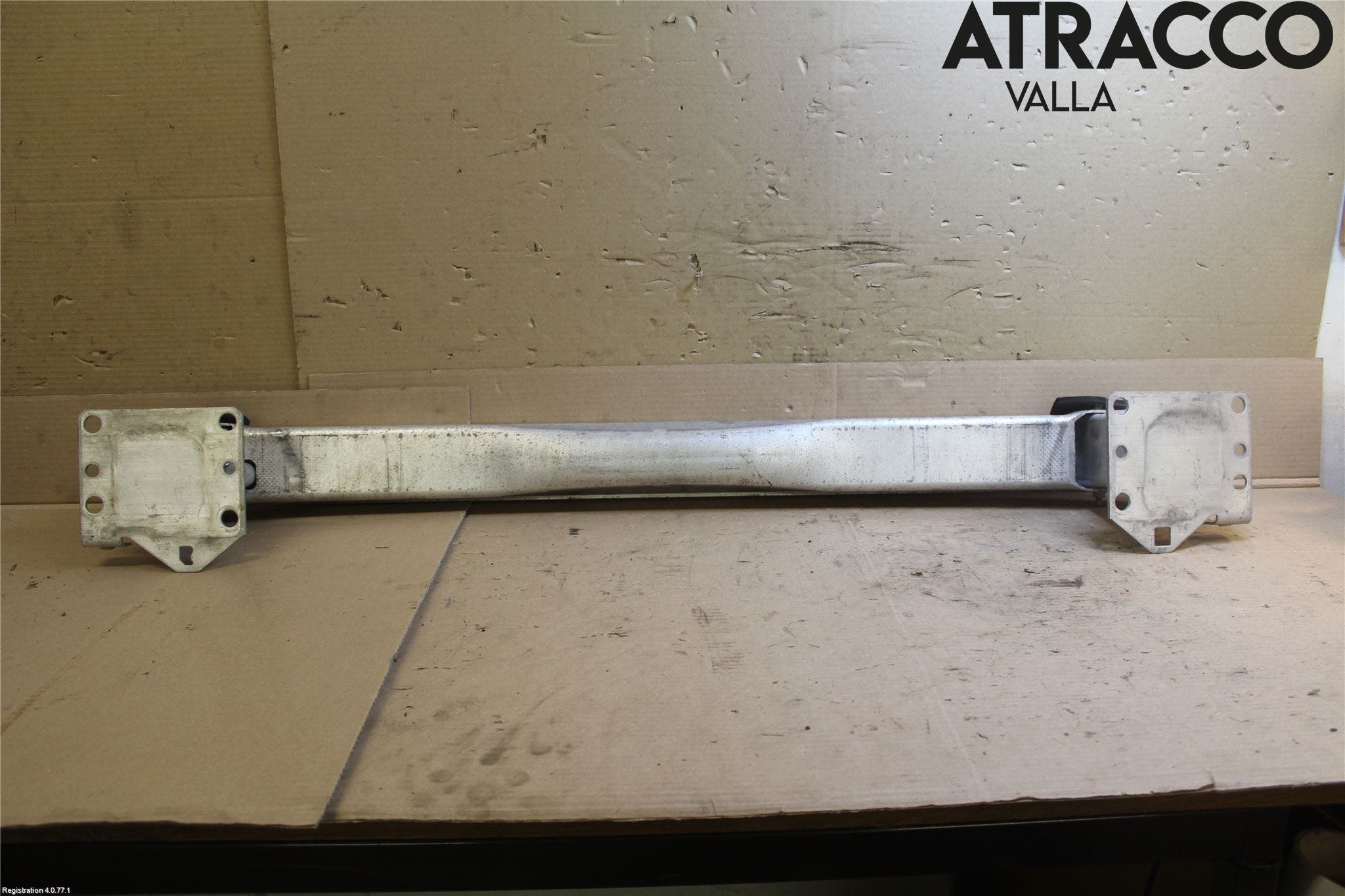 Peugeot 308 08-13 Stötfångarbalk Fram