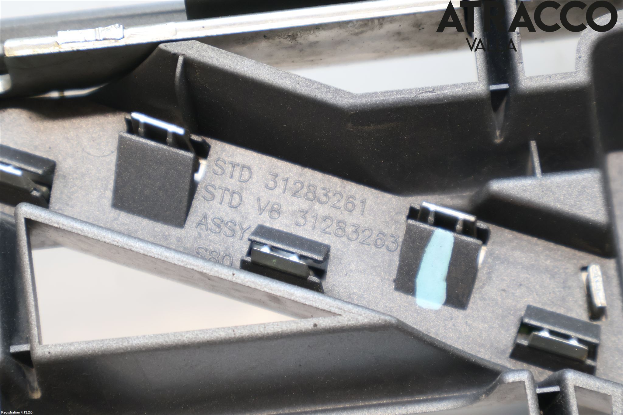 Volvo S80 07-13 Grill Komp