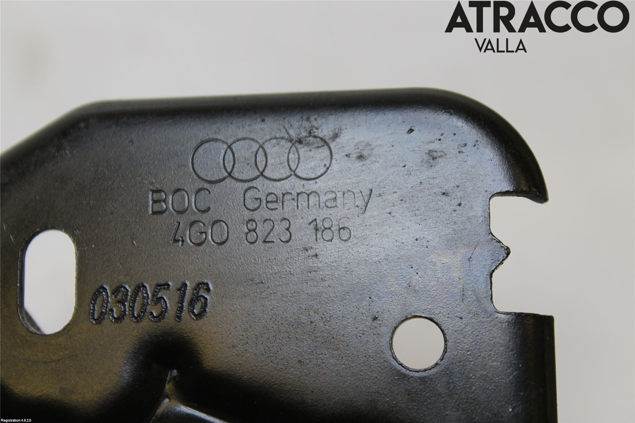 Audi A6 ALLROAD 12-18 Huvlås