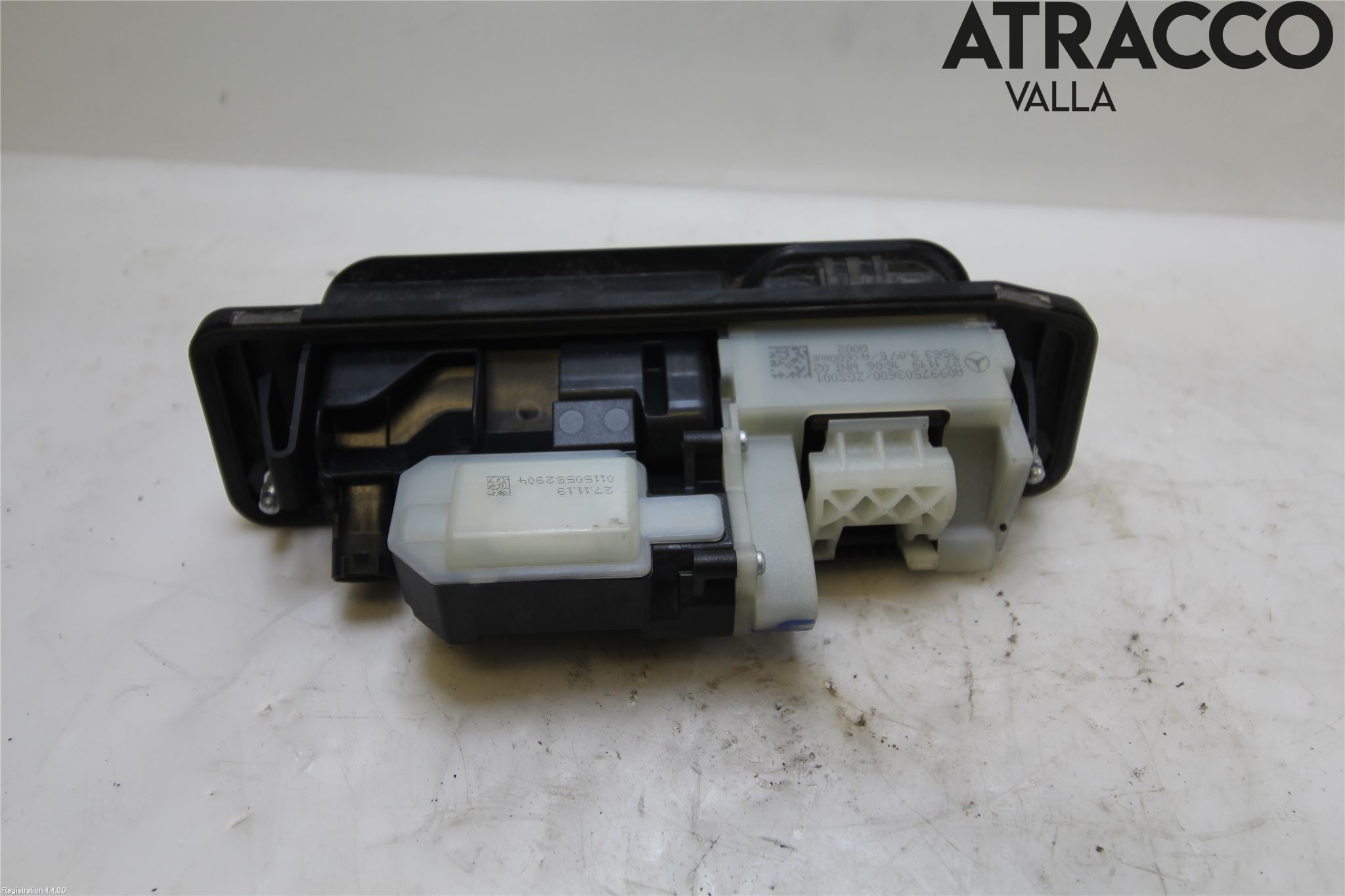 Mercedes-Benz MB E-KLASS (W213) 16-23 Bakluckehandtag