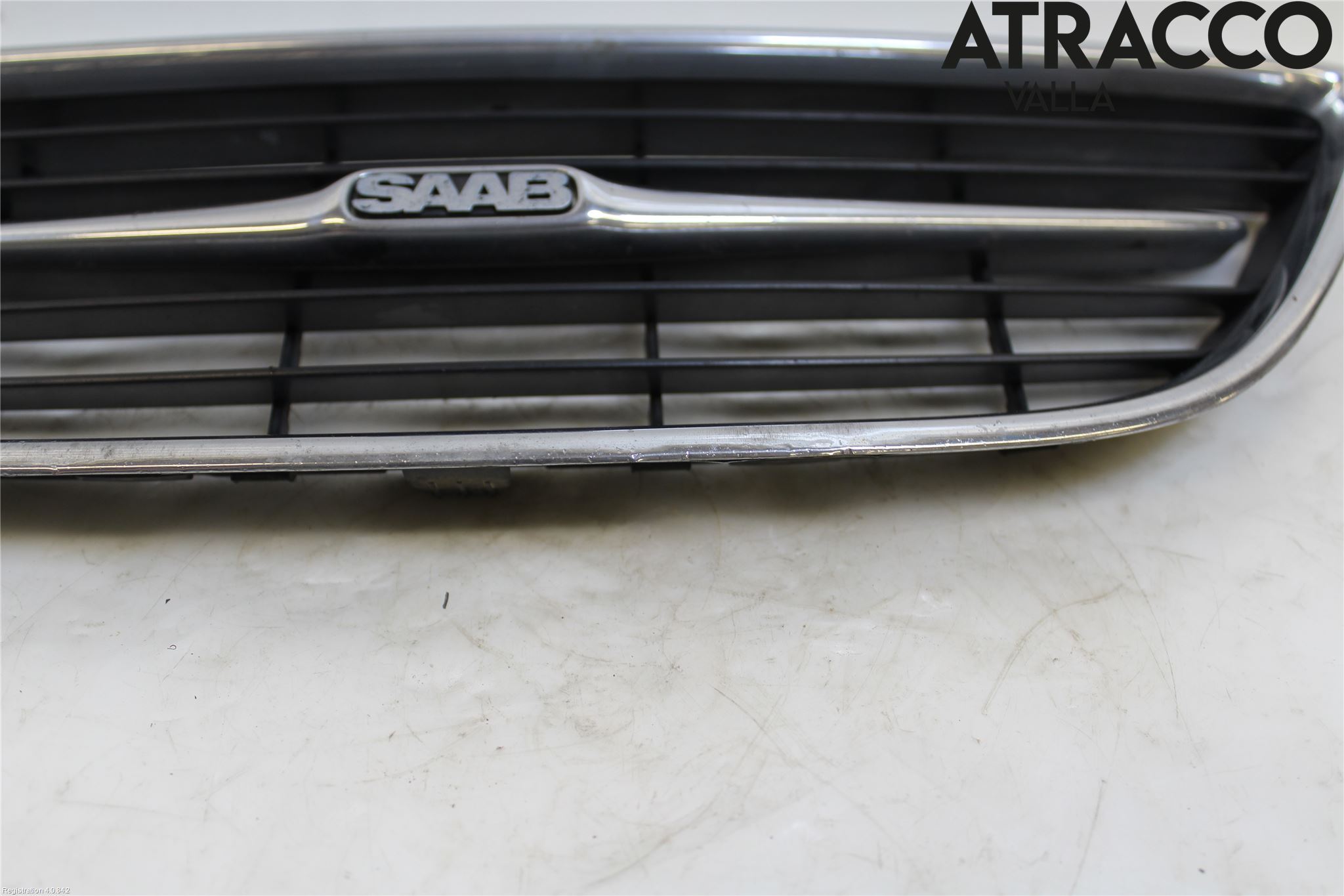 Saab 9-3 VER 2 Grilldel Mitt