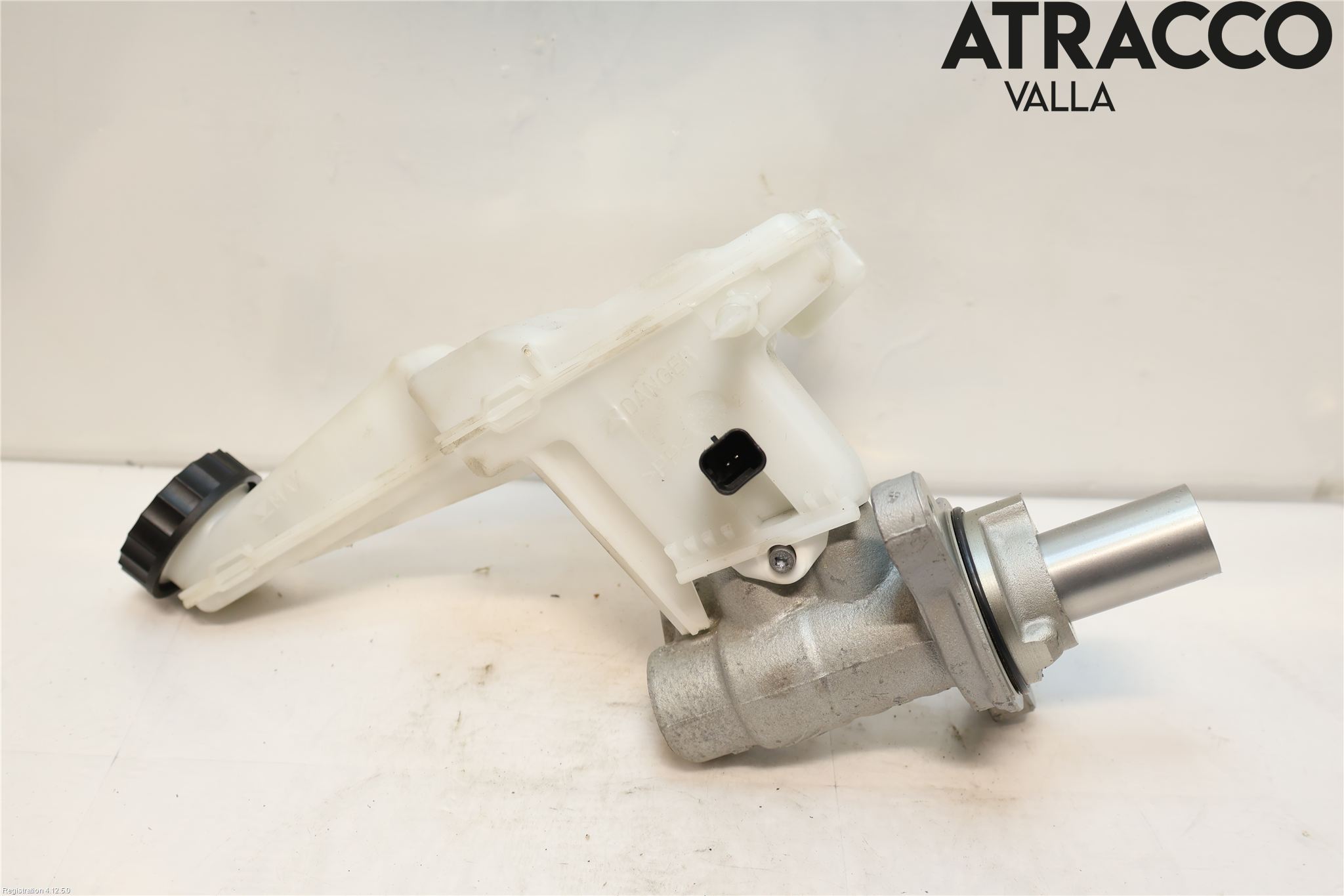 Opel ASTRA L 22- Broms Huvudcylinder