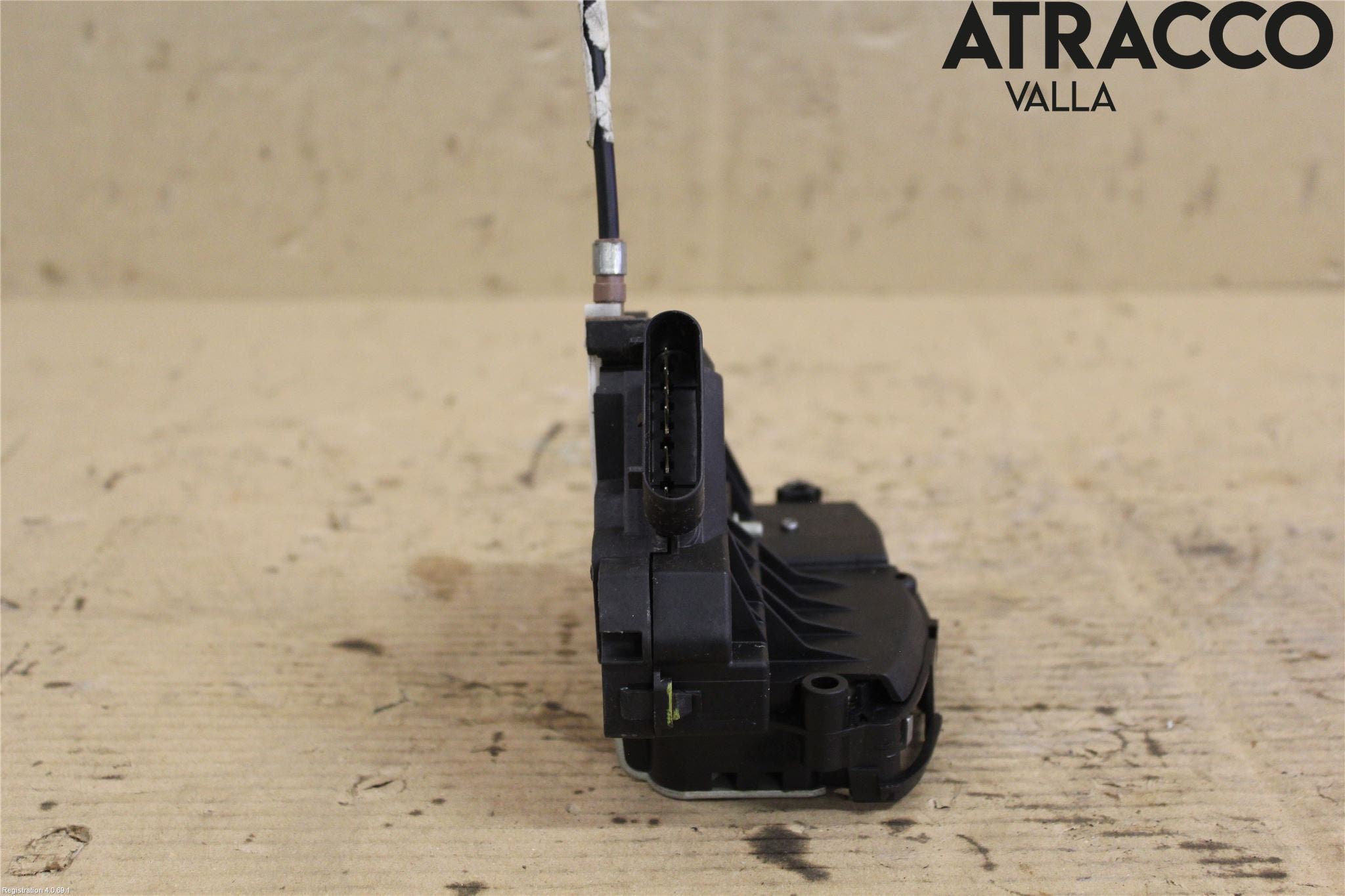 Ford MONDEO 15-22 Låskista-Dörrlås