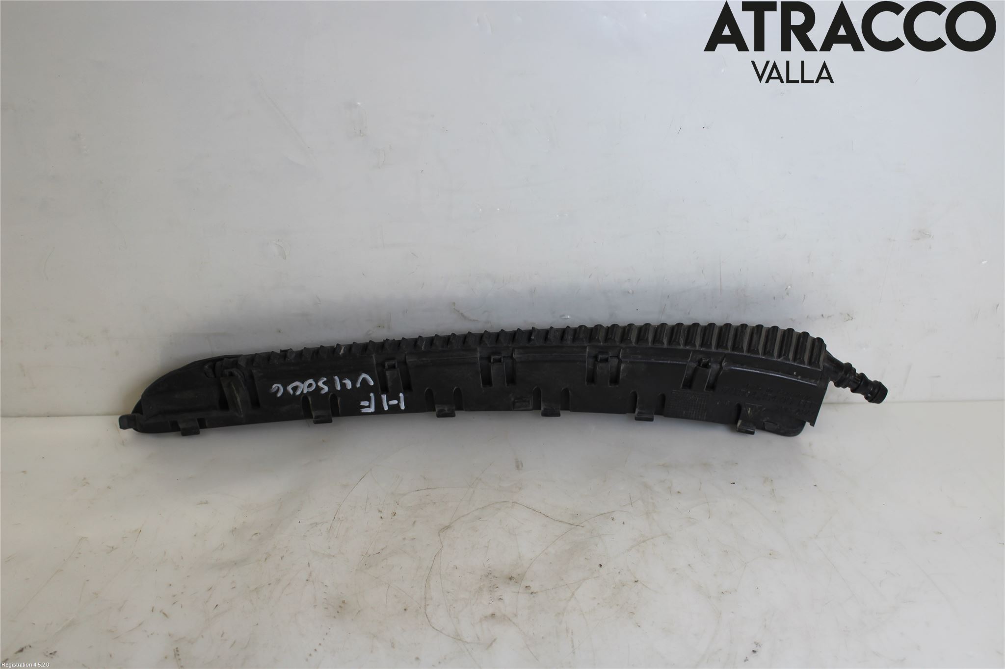 Porsche PANAMERA 09- List Framskärm Hö