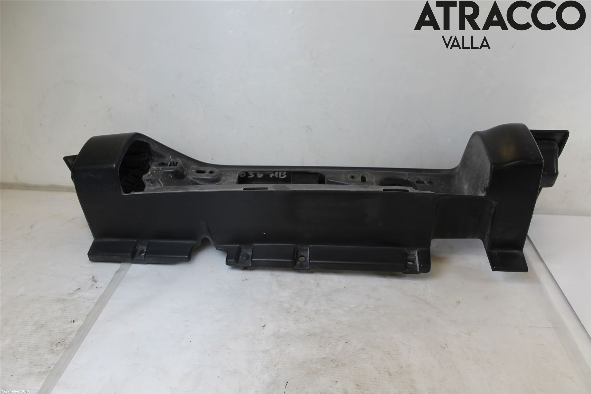 Opel VIVARO 15-19 Bakljussarg