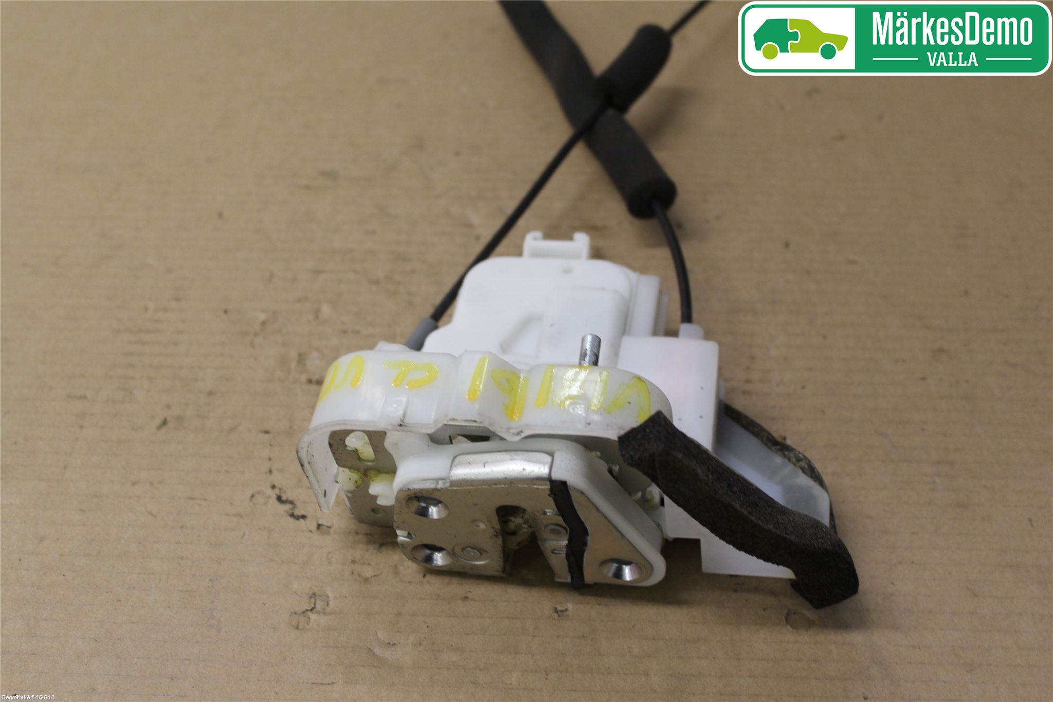 Subaru OUTBACK 10-15 Låskista-Dörrlås