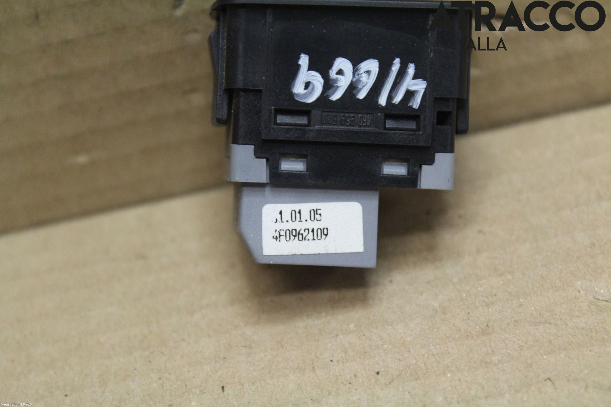 Audi A6/S6     05-11 Strömställare Övrigt