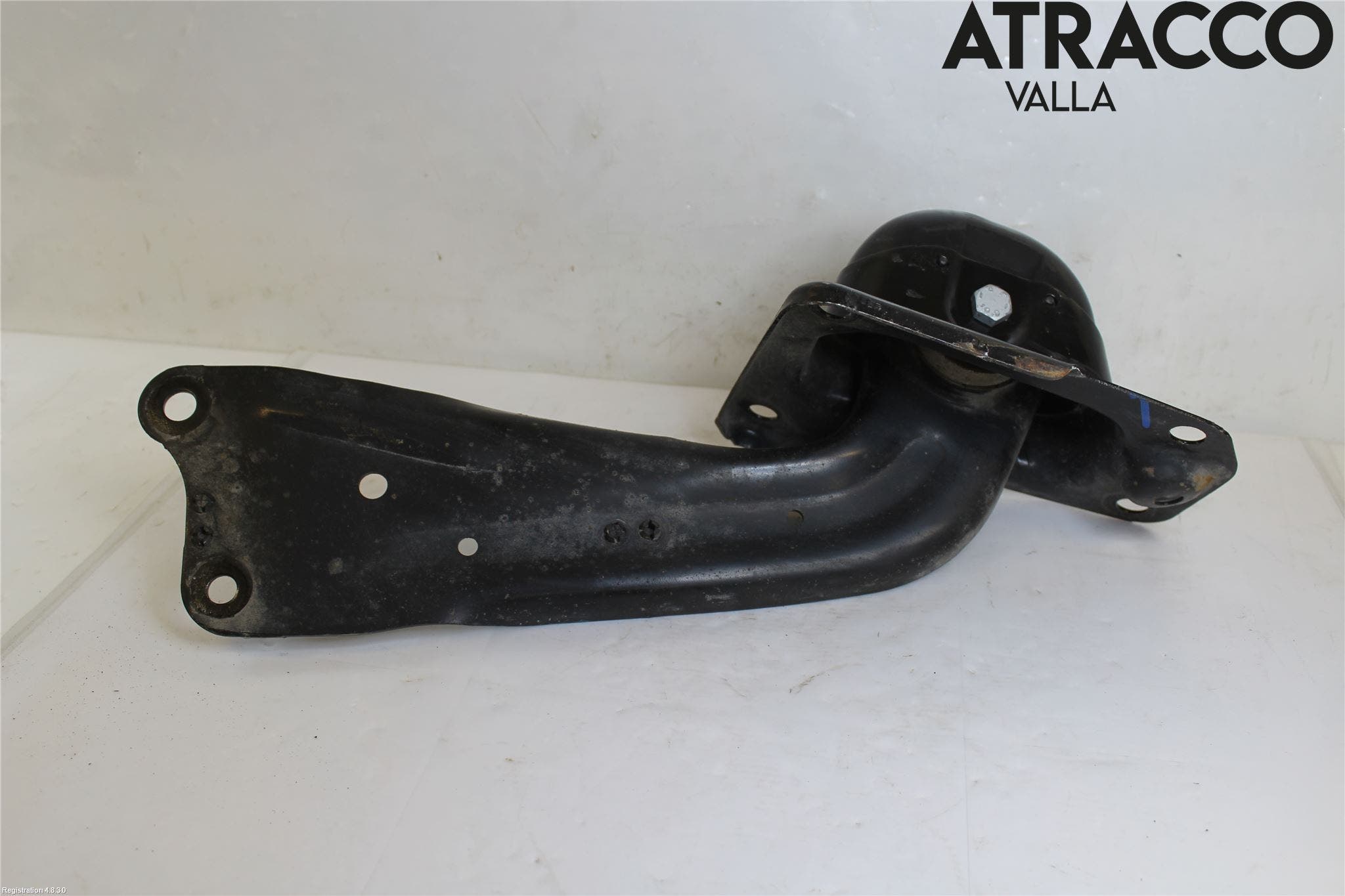 Volkswagen VW T-ROC 18- Bärarm Bak Höger