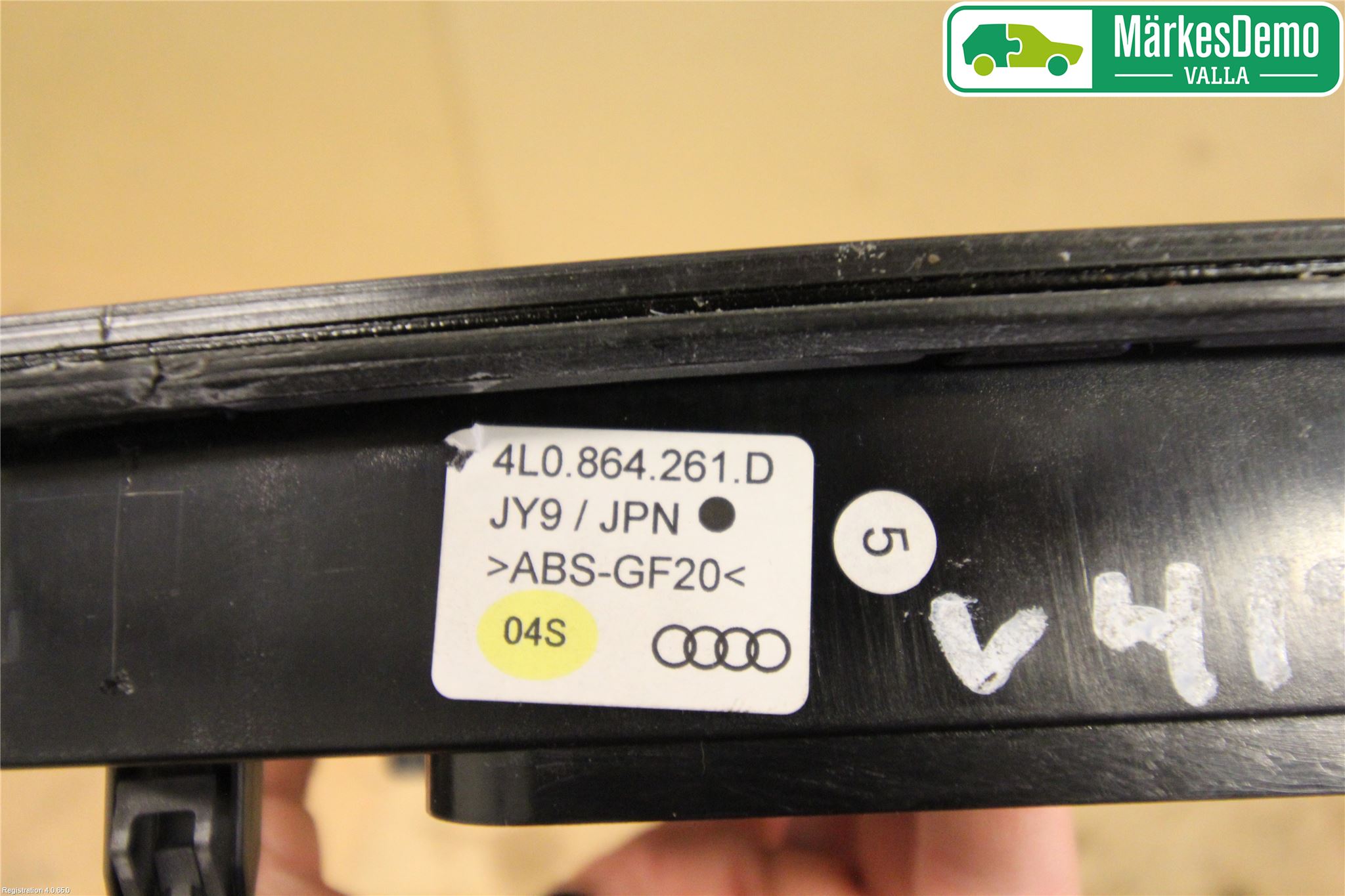 Audi Q7/SQ7 Instrumentkonsoll Mitt