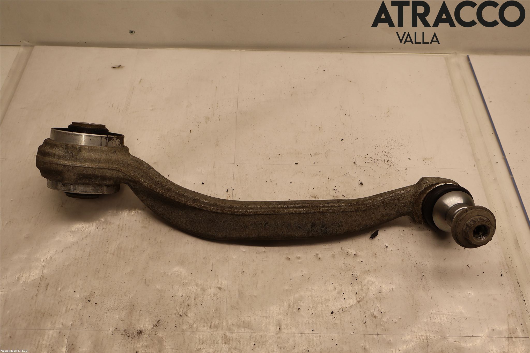 Mercedes-Benz MB E-KLASS (W213) 16-23 Bärarm Fram Undre Hö